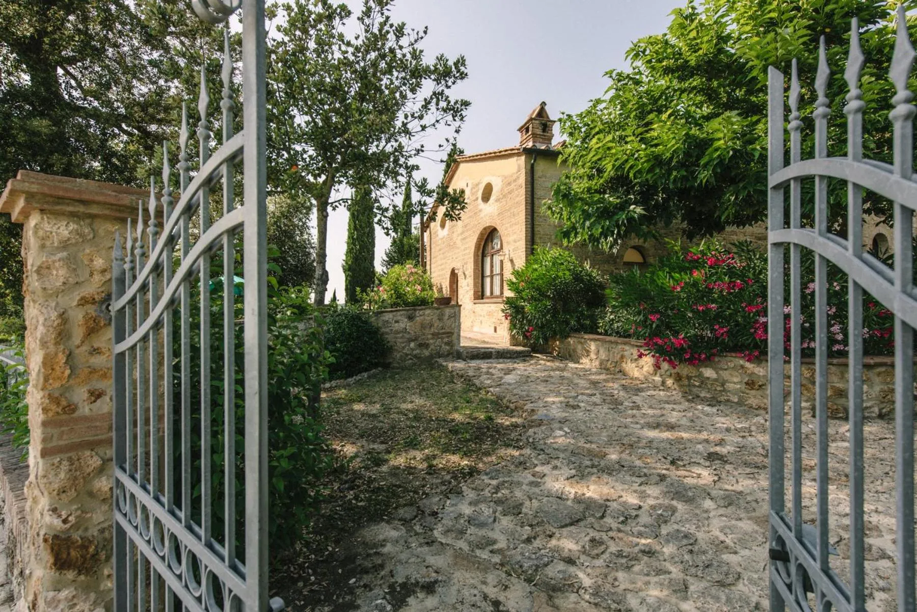 Property building in Tenuta Quarrata