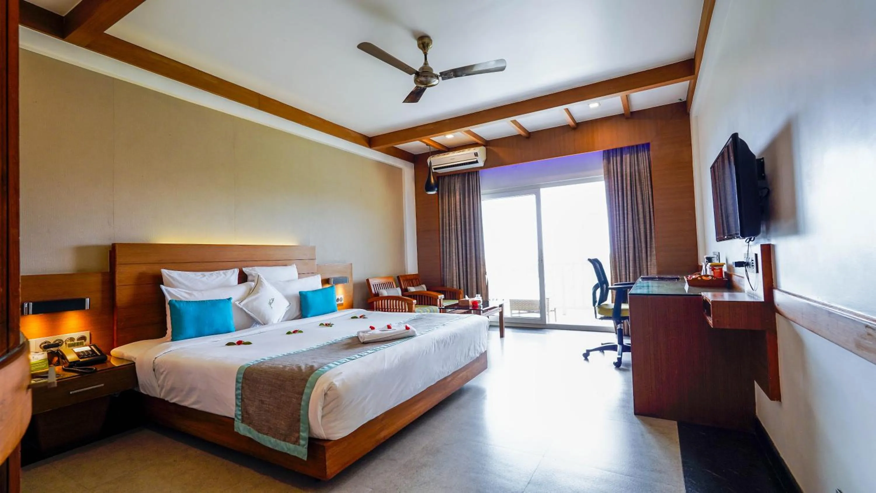 Bed in Chandys Windy Woods Munnar