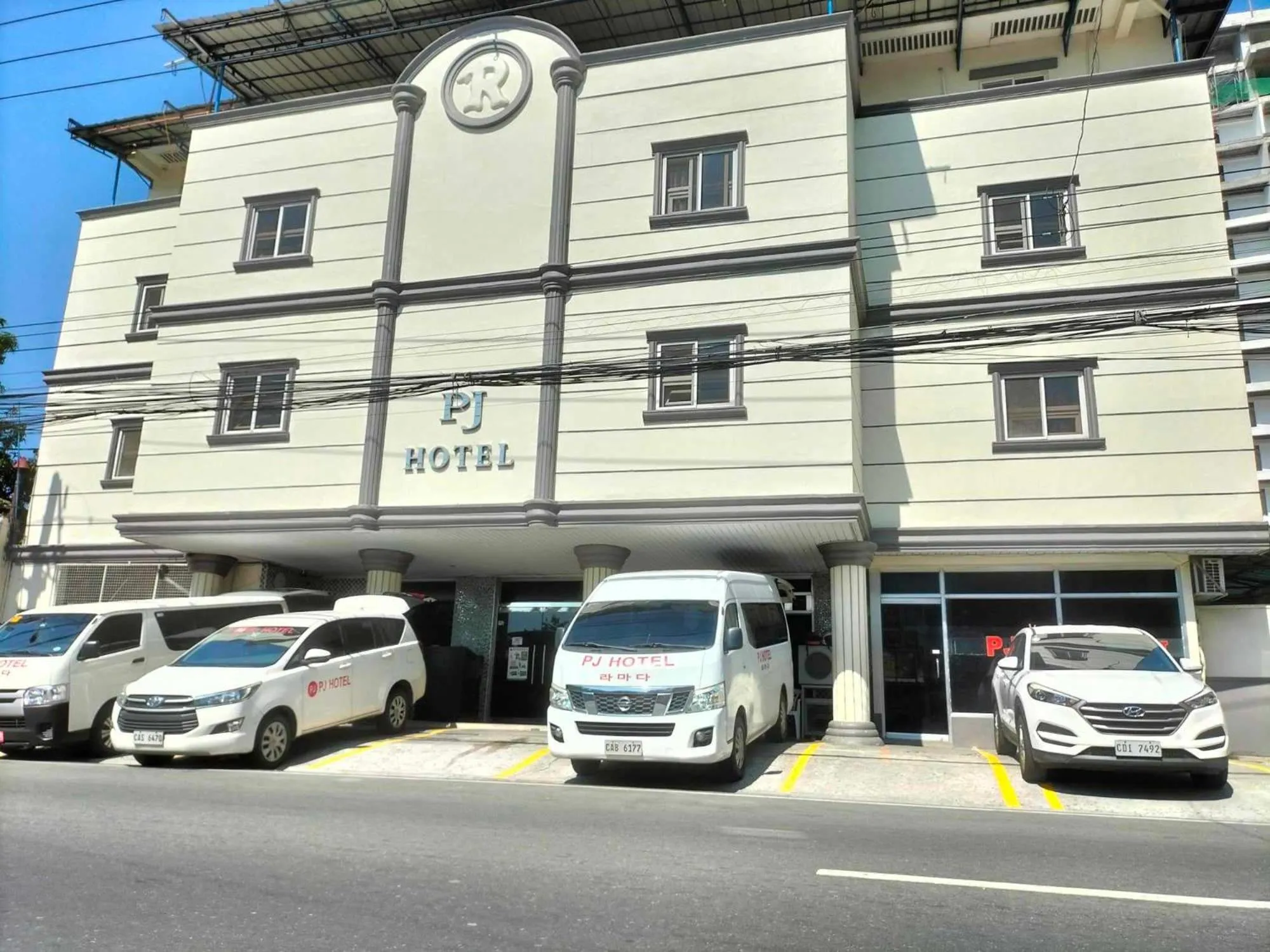 Property building in PJ INN HOTEL