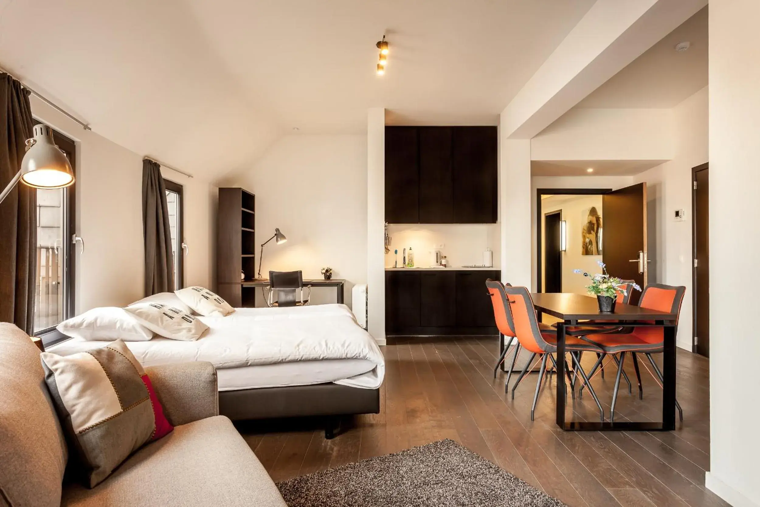 Photo of the whole room in Getaway Leuven Photo of the whole room in Getaway Leuven