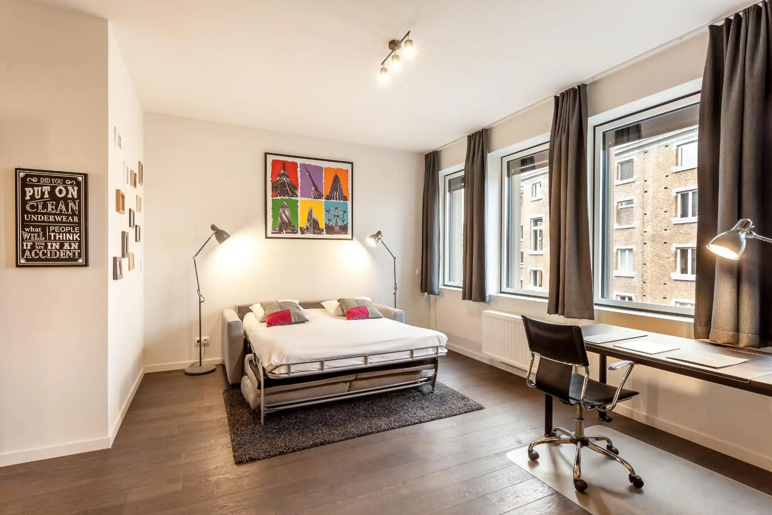 Photo of the whole room, Bed in Getaway Leuven Photo of the whole room, Bed in Getaway Leuven