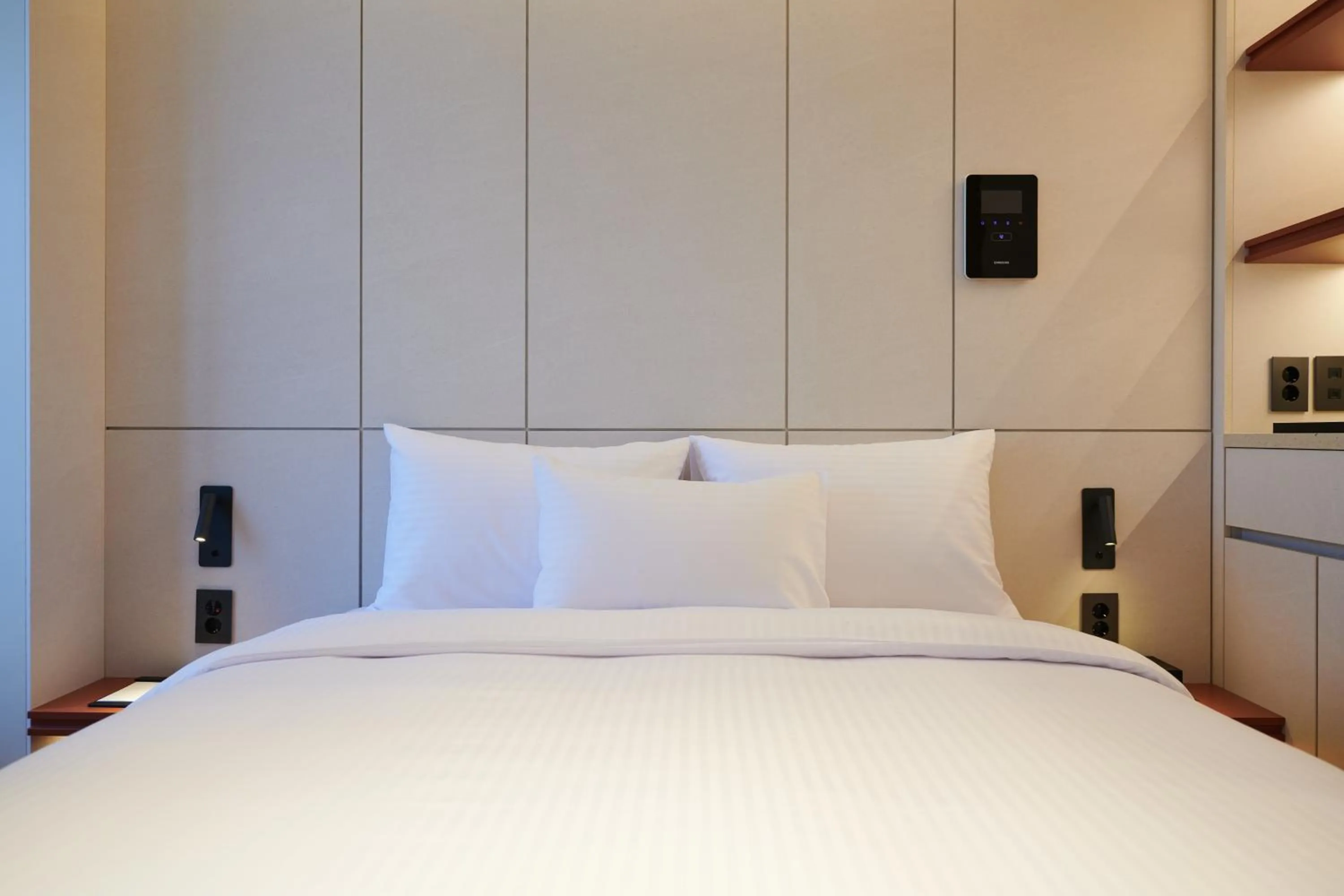 Decorative detail, Bed in N285Hotel