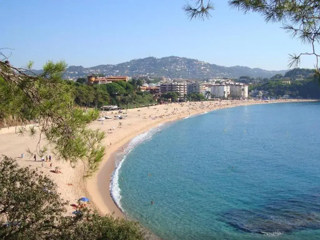 Antillas Fenals Apartment in Lloret de Mar Antillas Fenals Apartment in Lloret de Mar