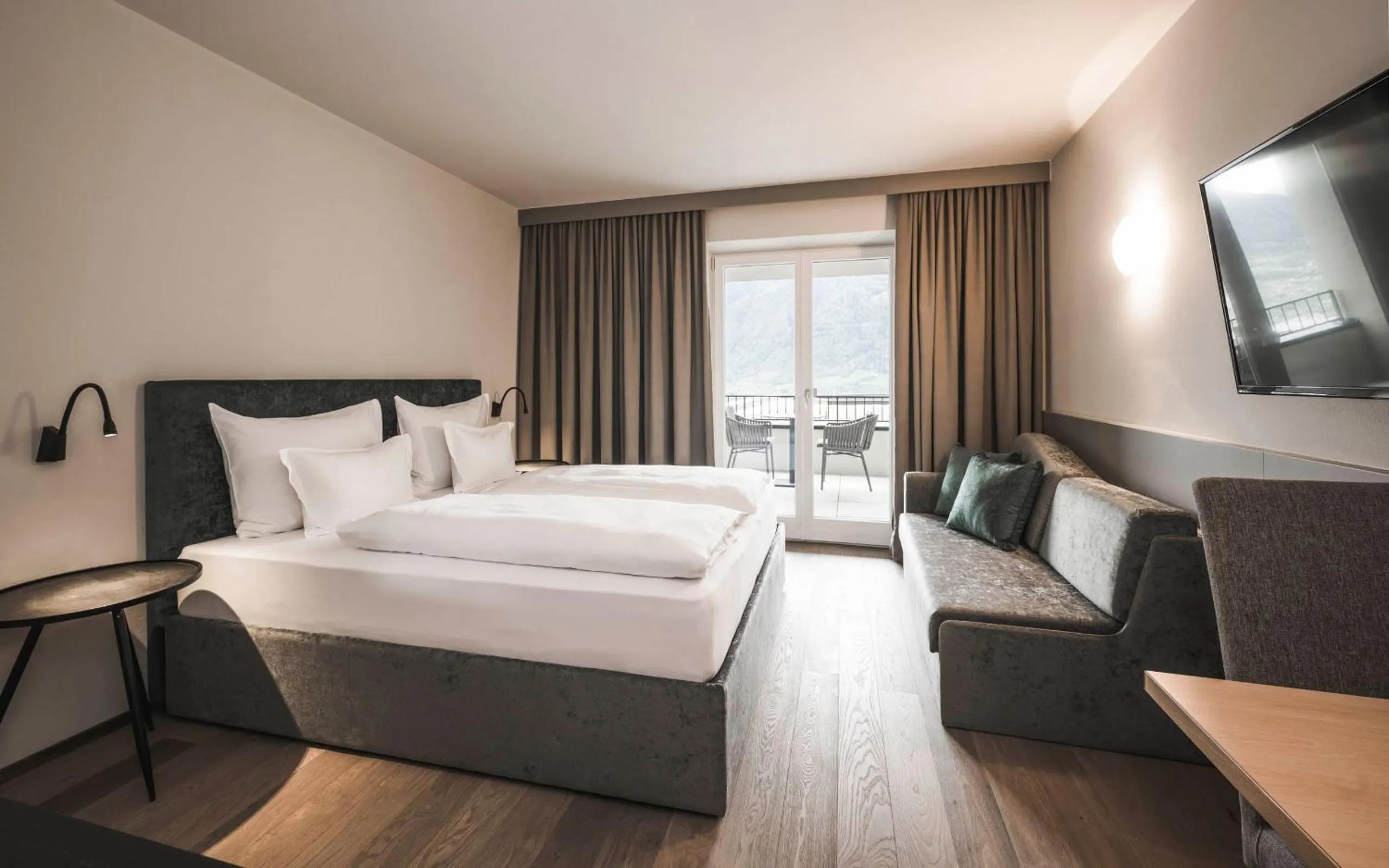 Bed in SomVita Suites