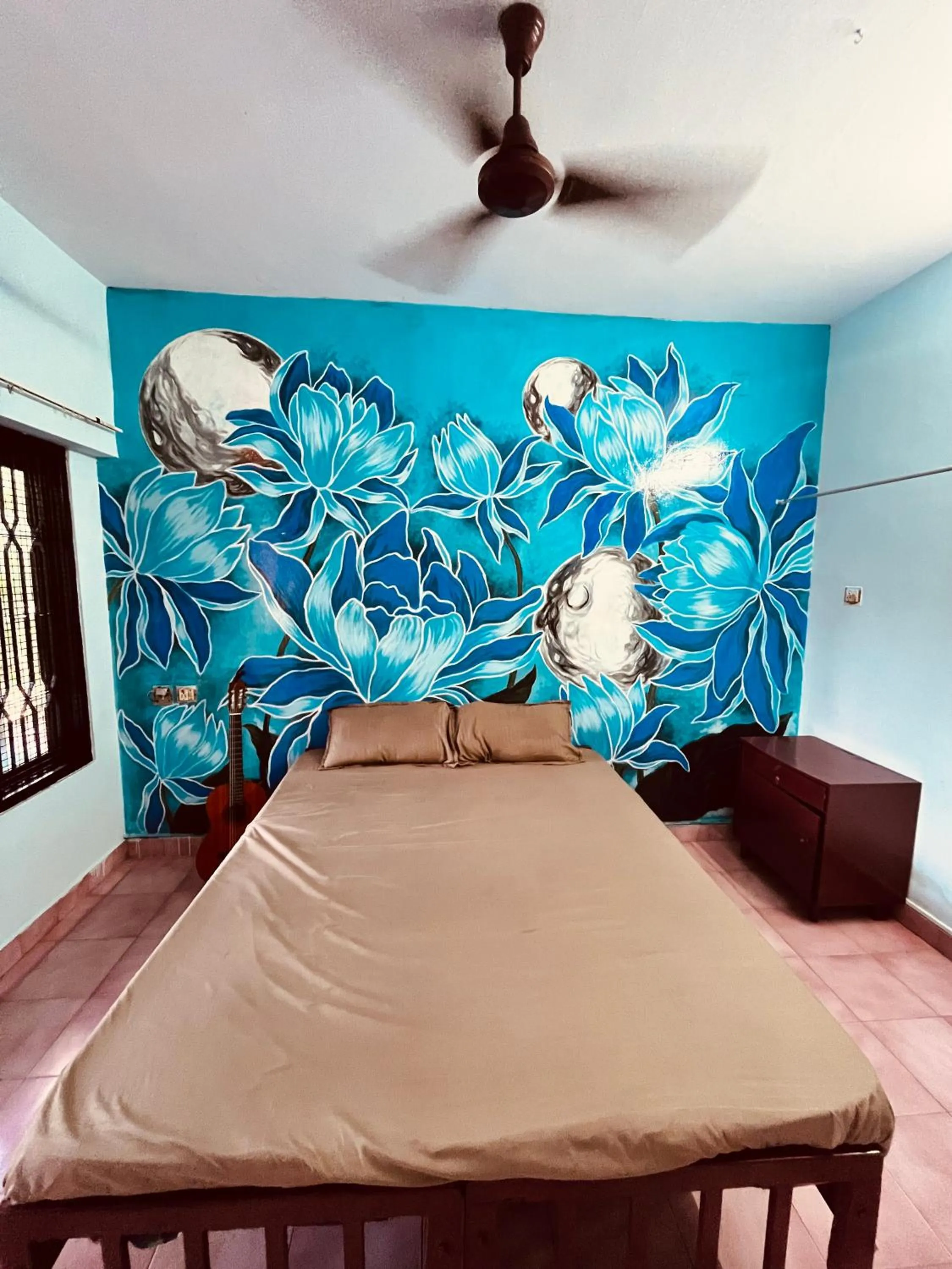 Bed in Santa Maria Hostel Kovalam