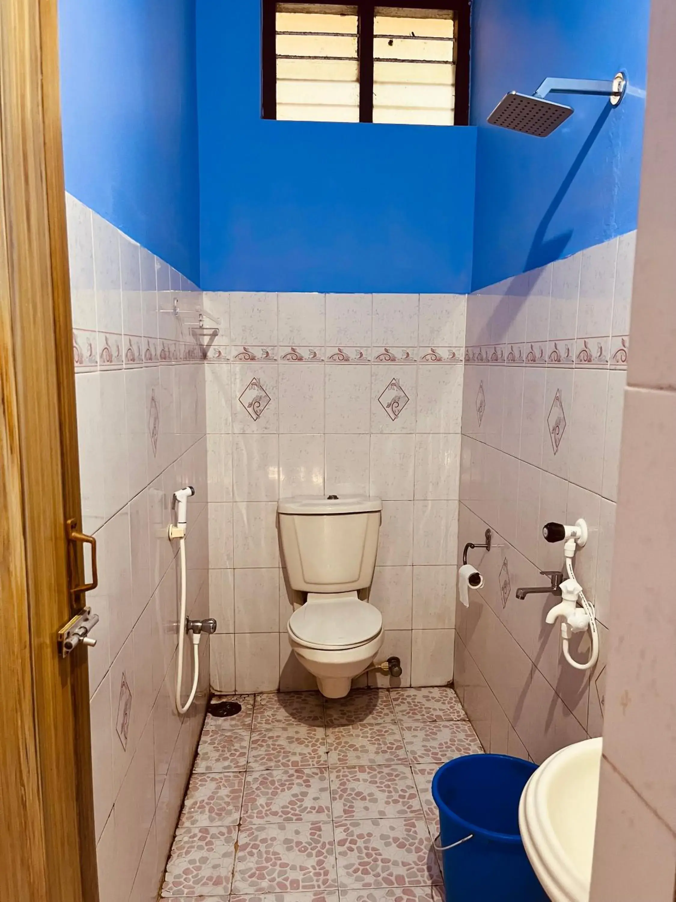 Budget Double Room in Santa Maria Hostel Kovalam Budget Double Room in Santa Maria Hostel Kovalam