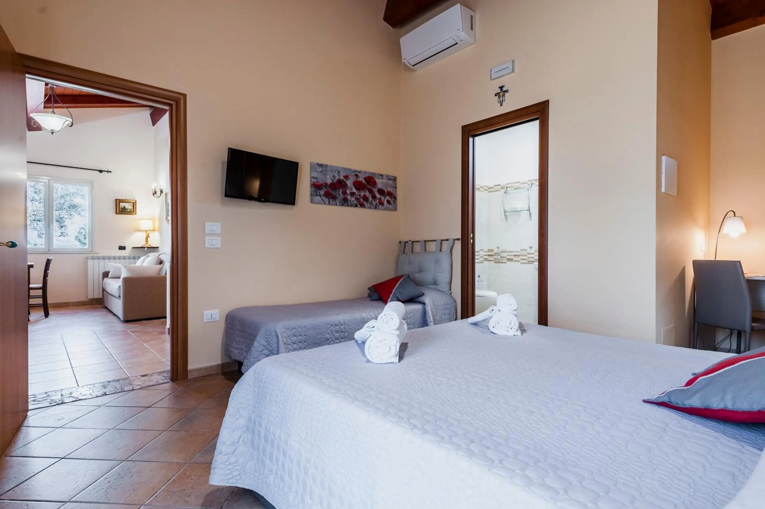 Photo of the whole room, Bed in Valleforno Country House di Charme
