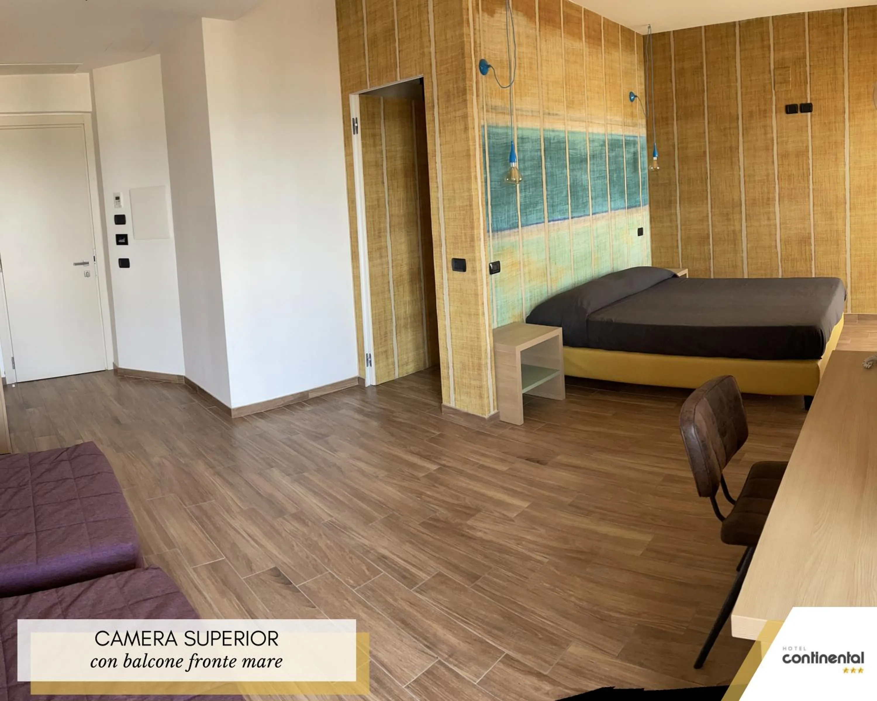 Bed in Hotel Continental