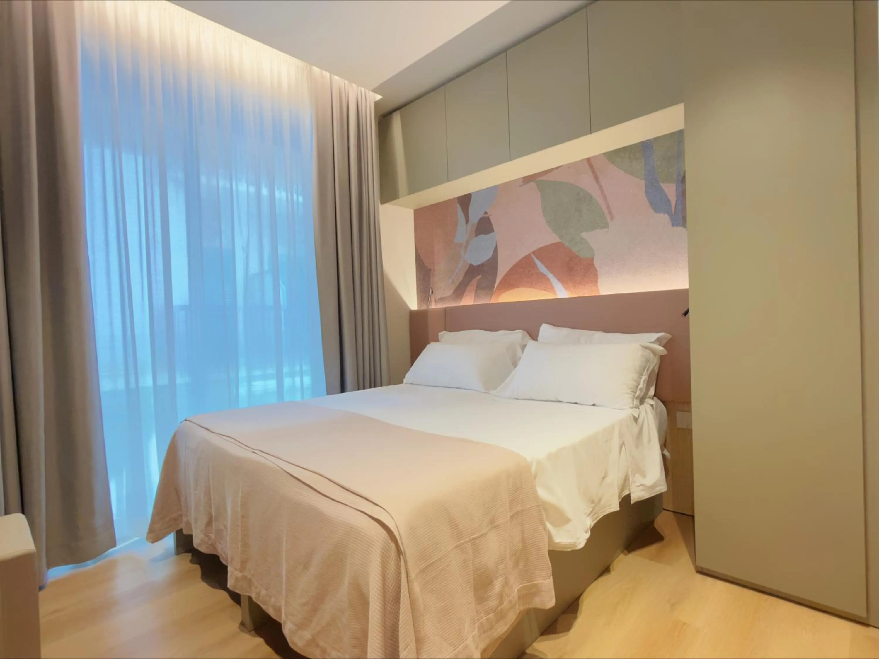 Bed in Hotel Continental