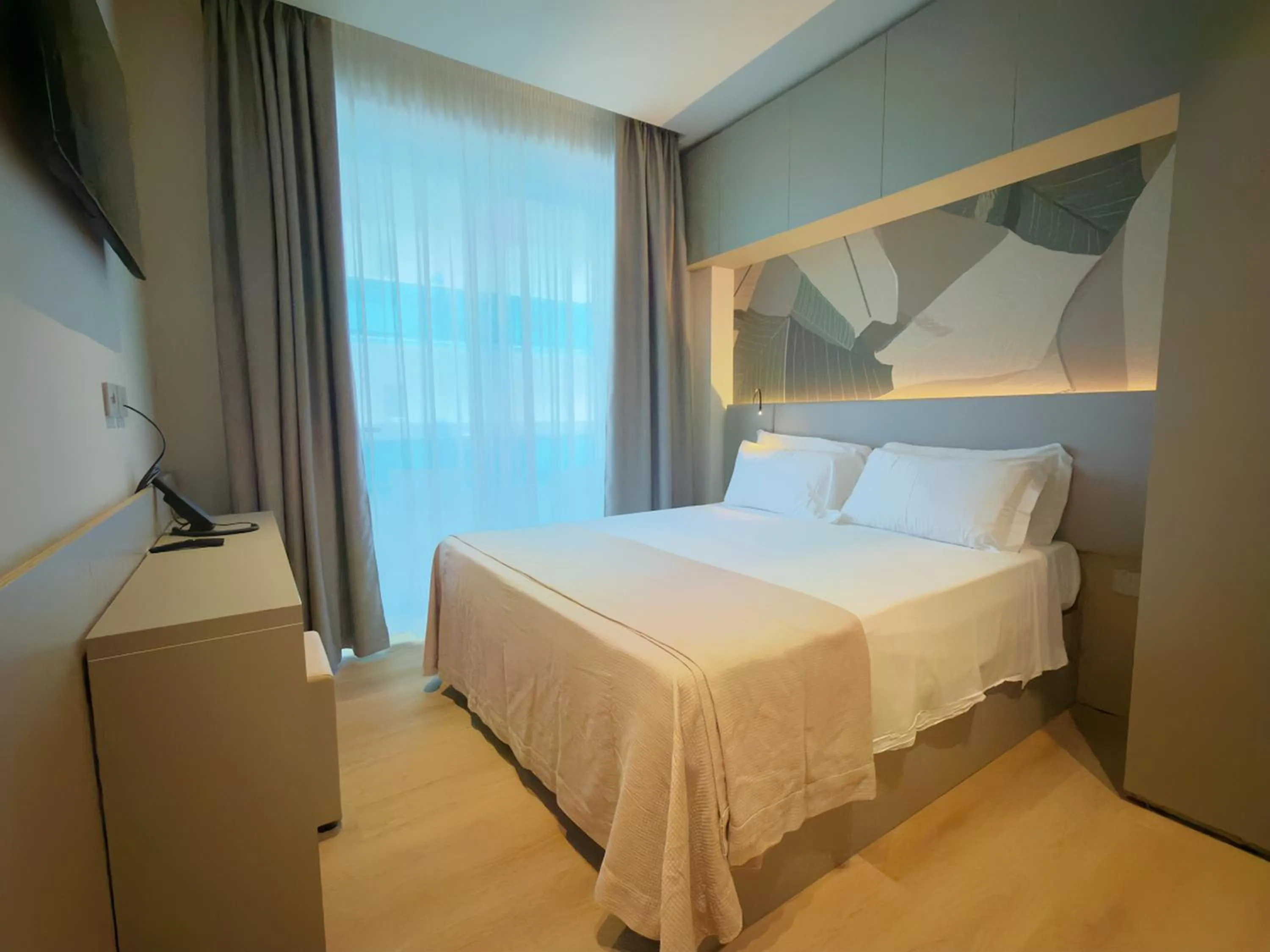 Bed in Hotel Continental