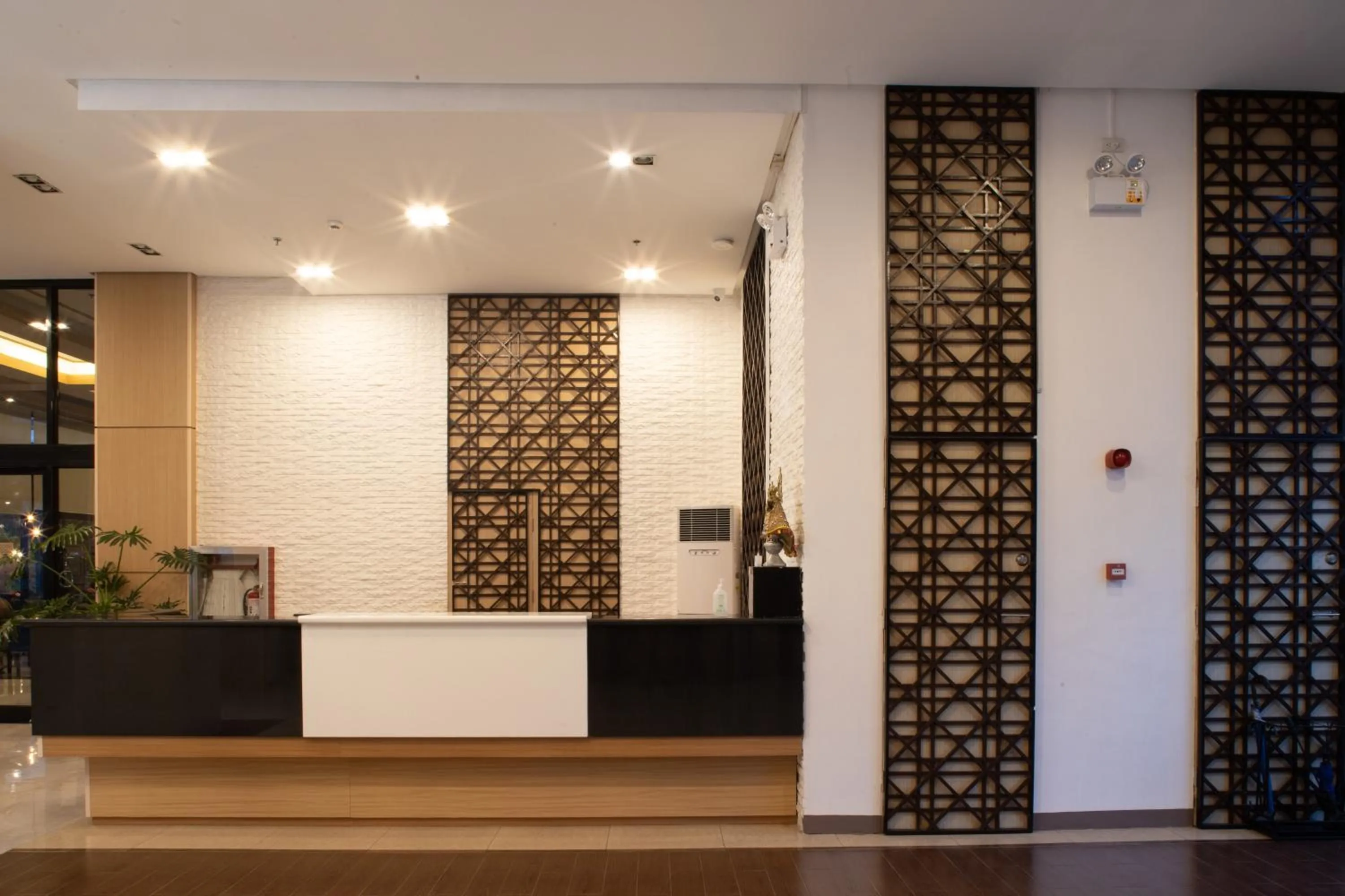 Lobby or reception in The Isabelle Hotel