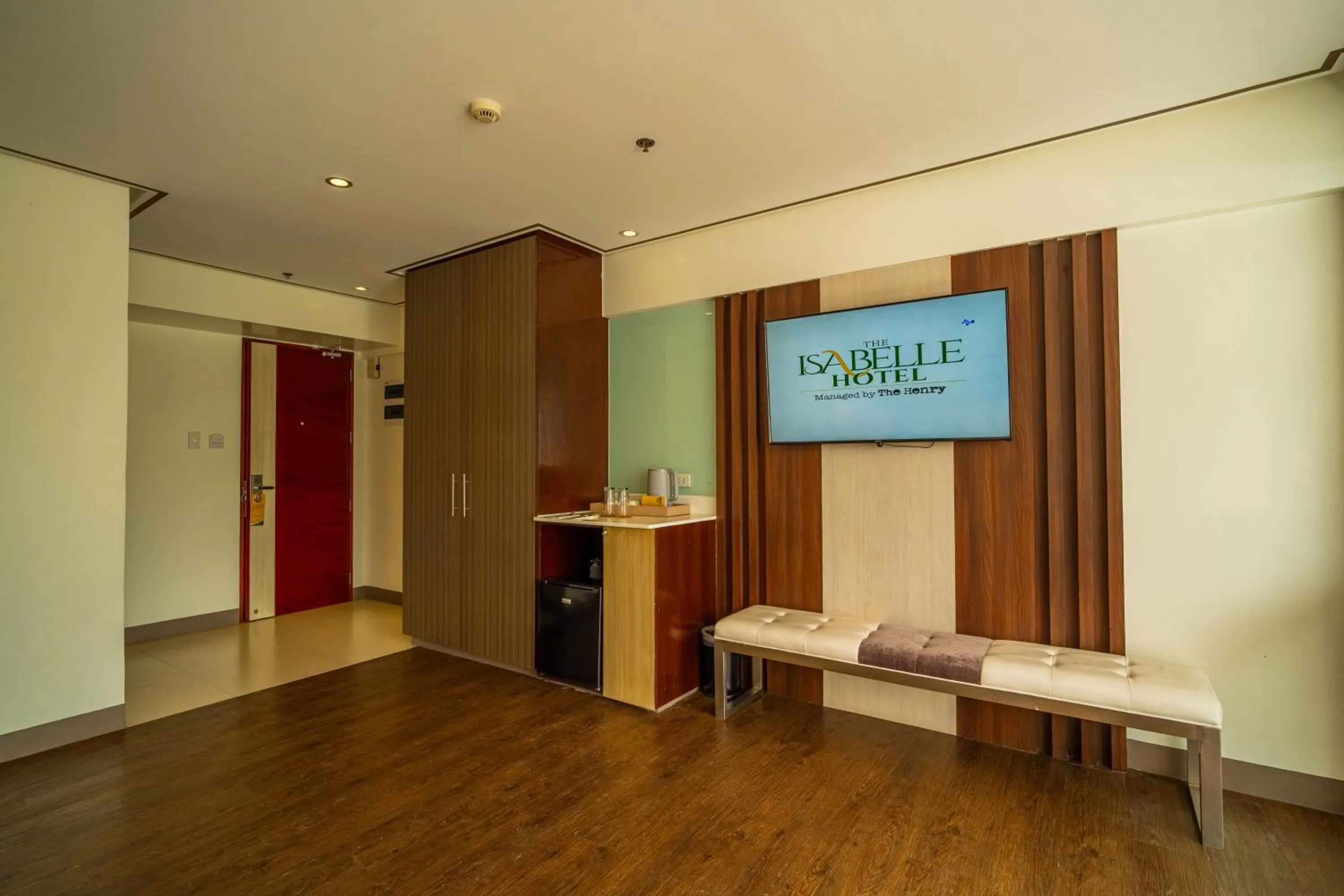 minibar in The Isabelle Hotel