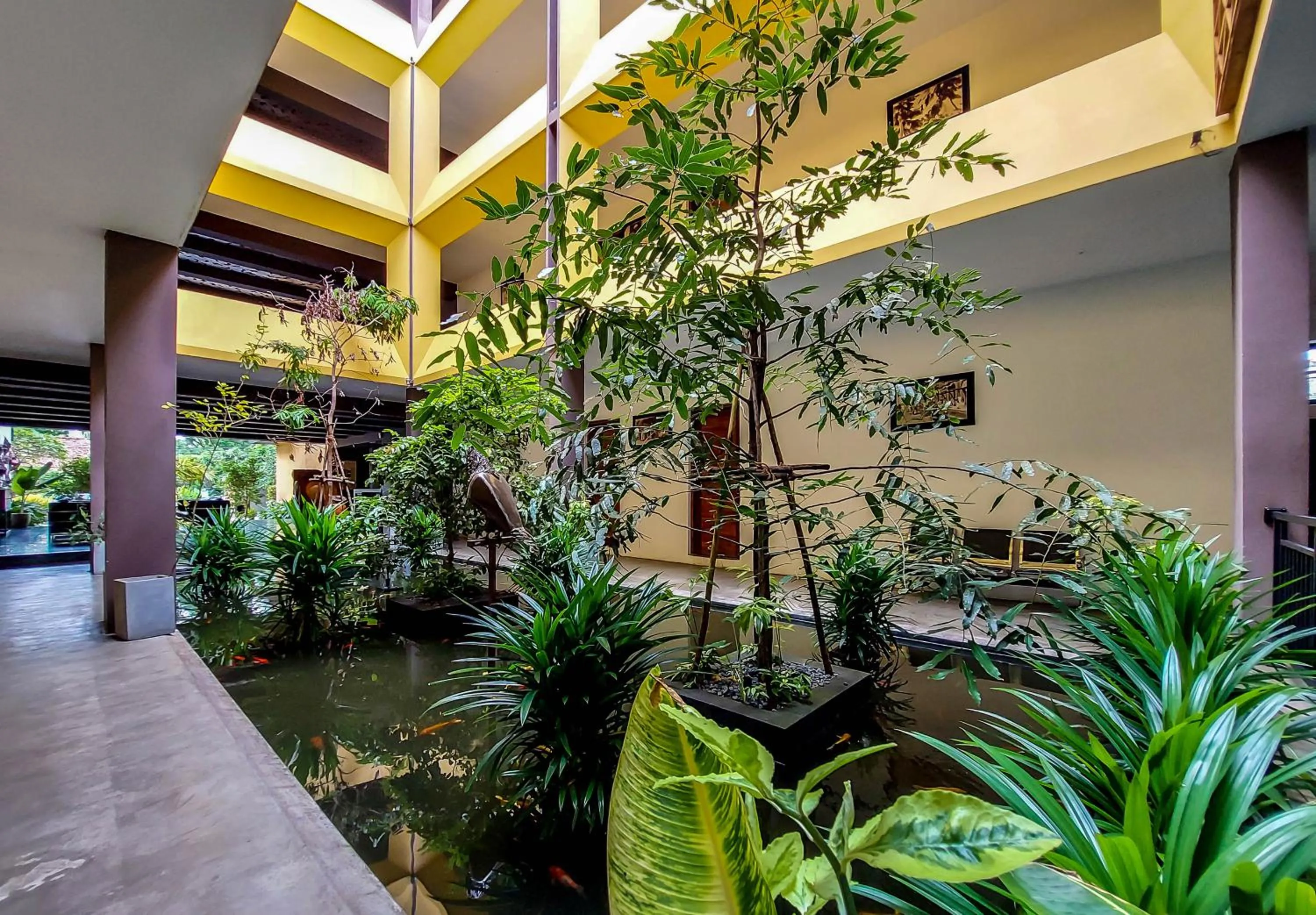 Day in Golden Pearl Tangalle Beach