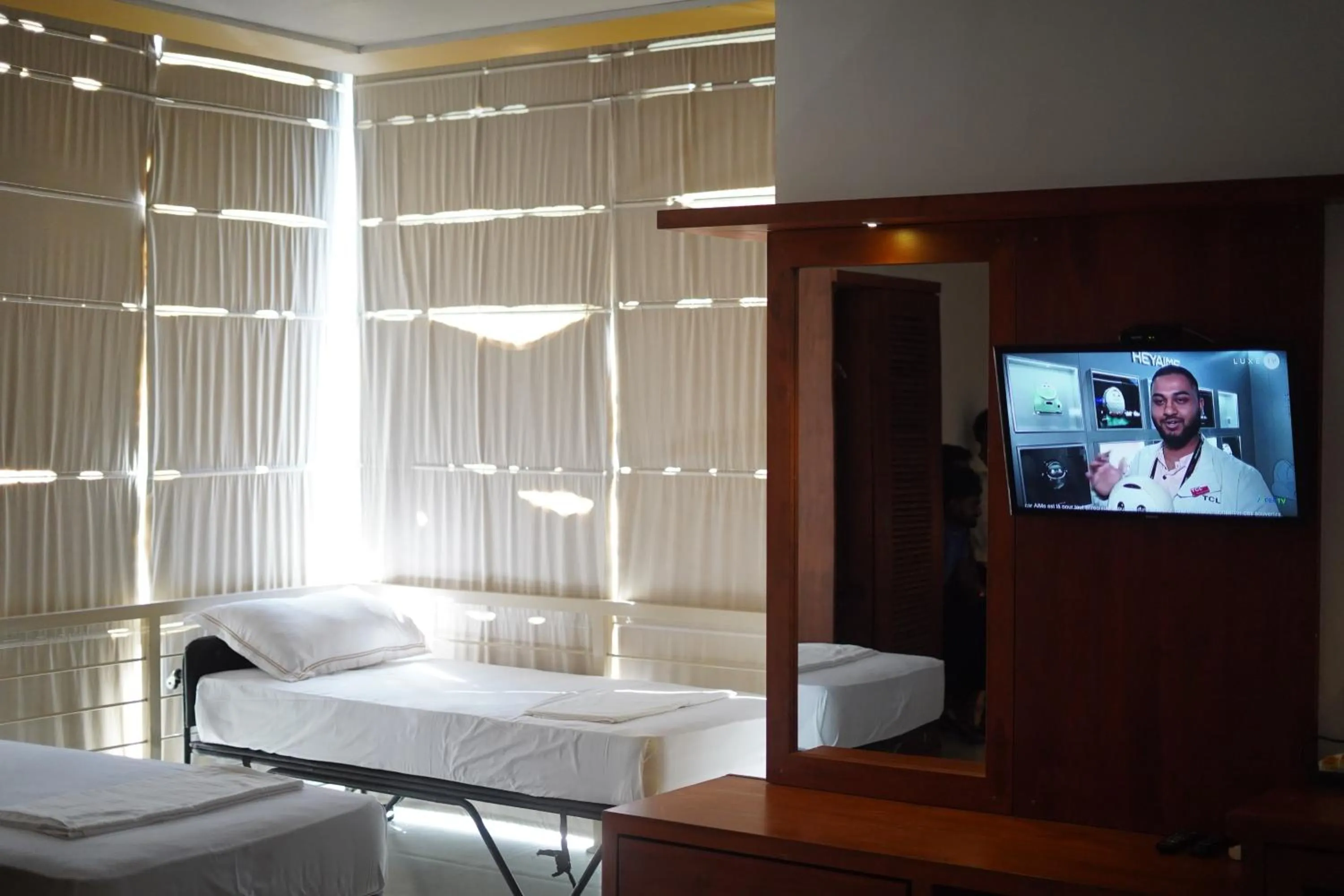 Bed in Golden Pearl Tangalle Beach