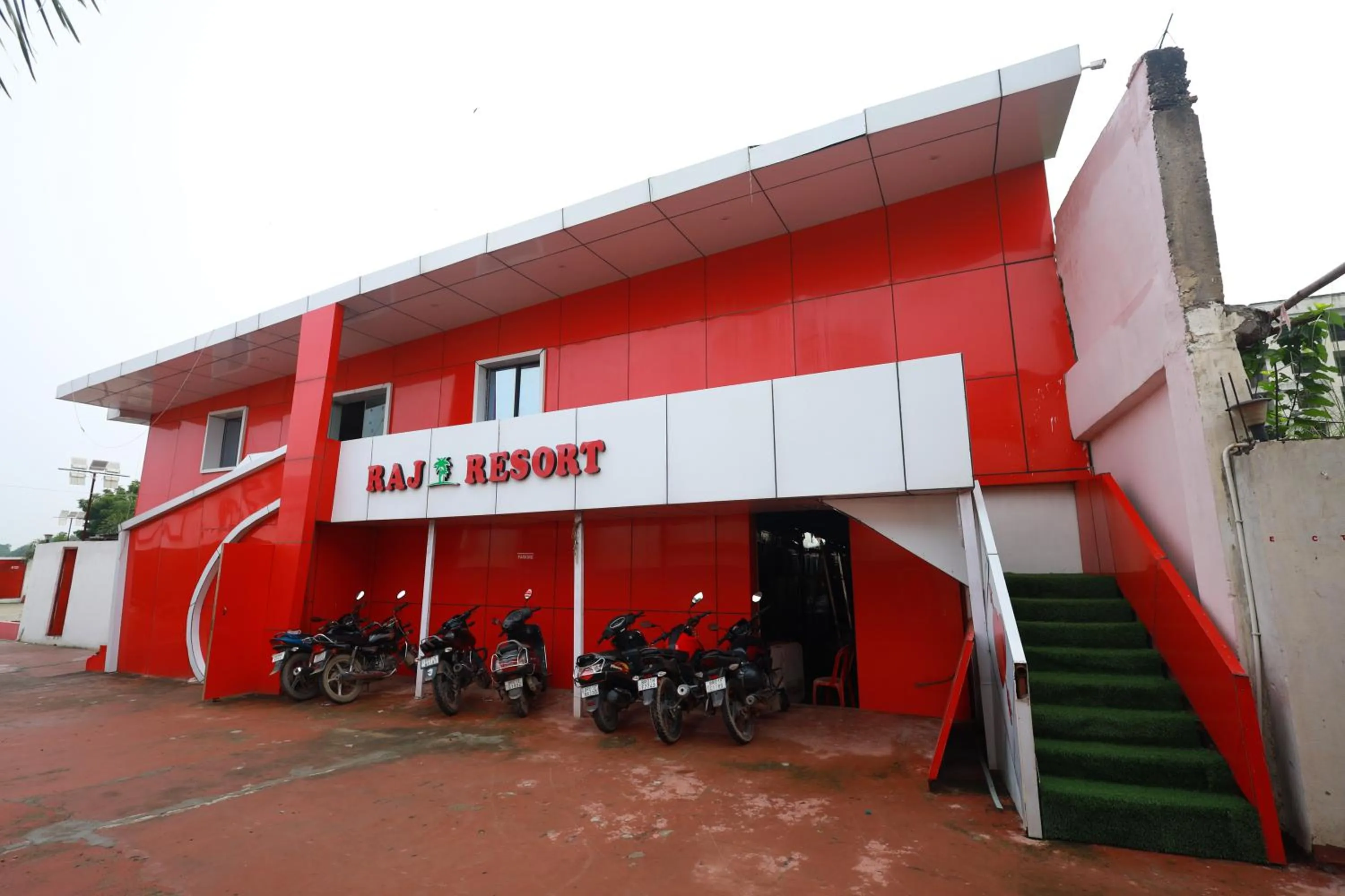 Property building in Raj Resort