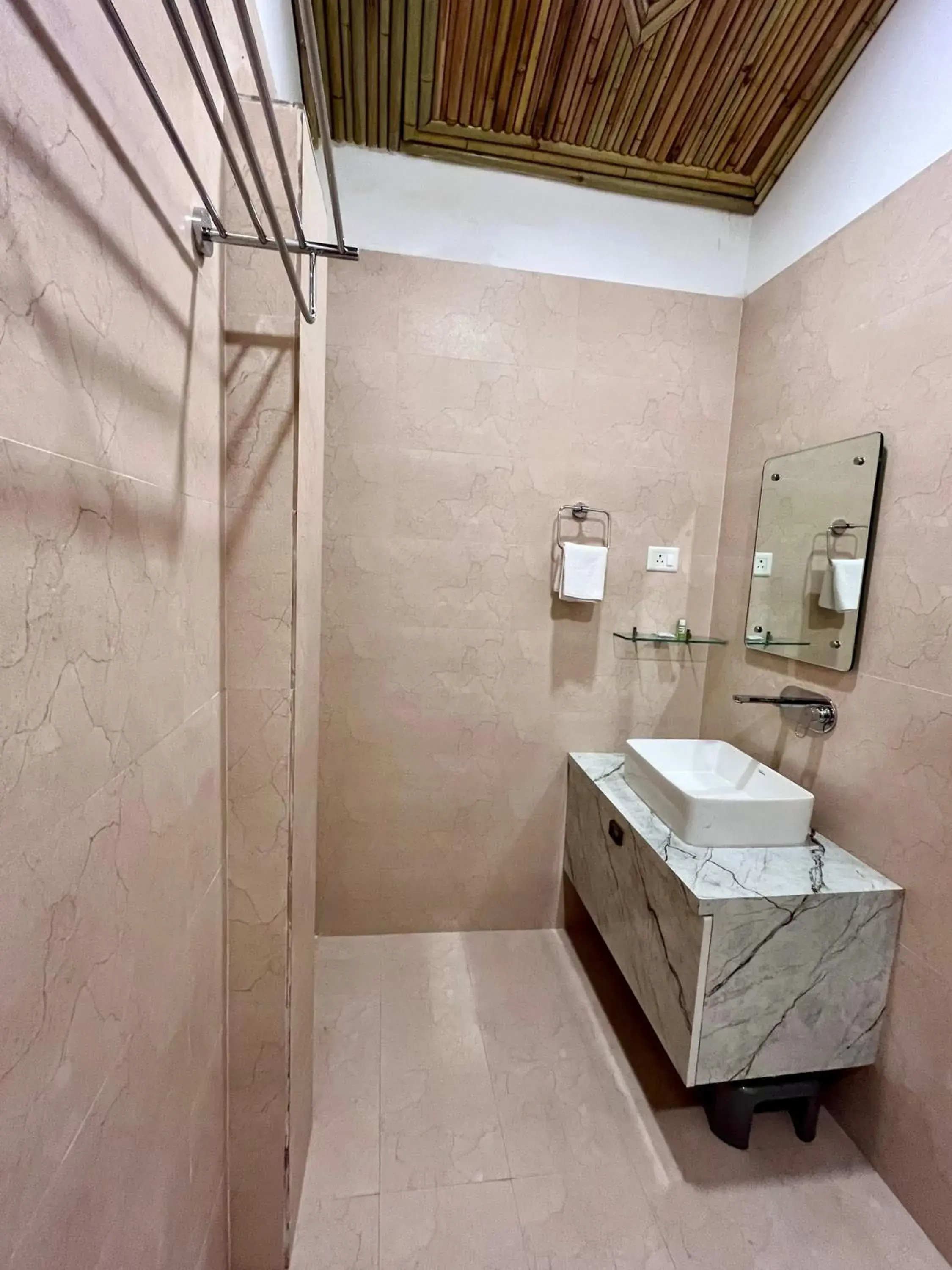 Bamboo Garden Cottages and Cafe Bamboo Garden Cottages and Cafe