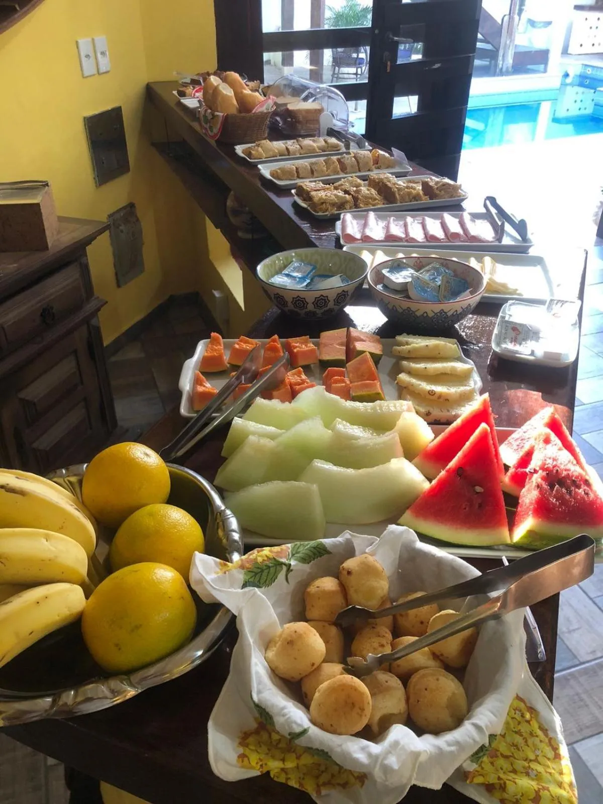 Buffet breakfast in Pousada do Capitão