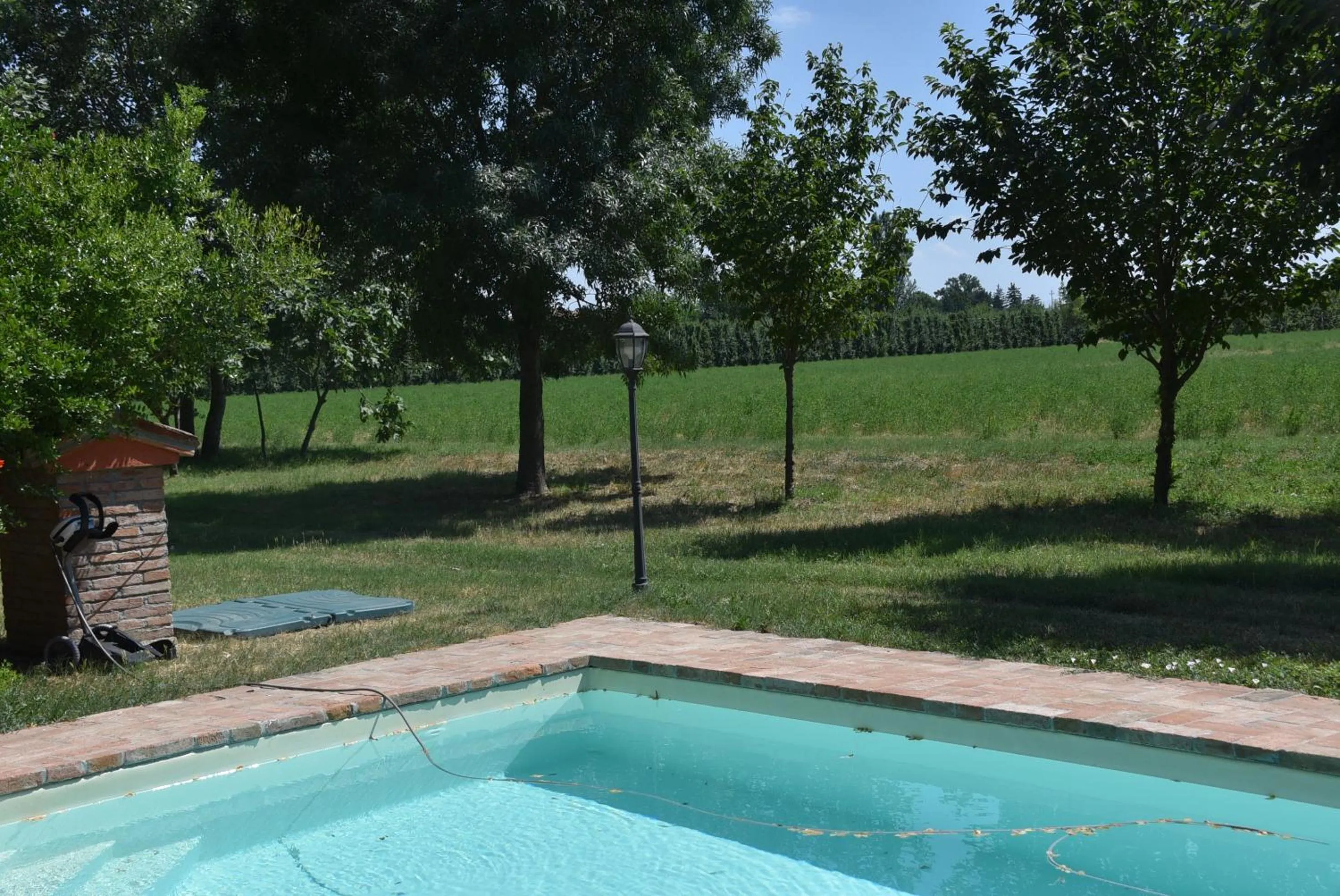 Swimming pool in Tenuta Torre Diana