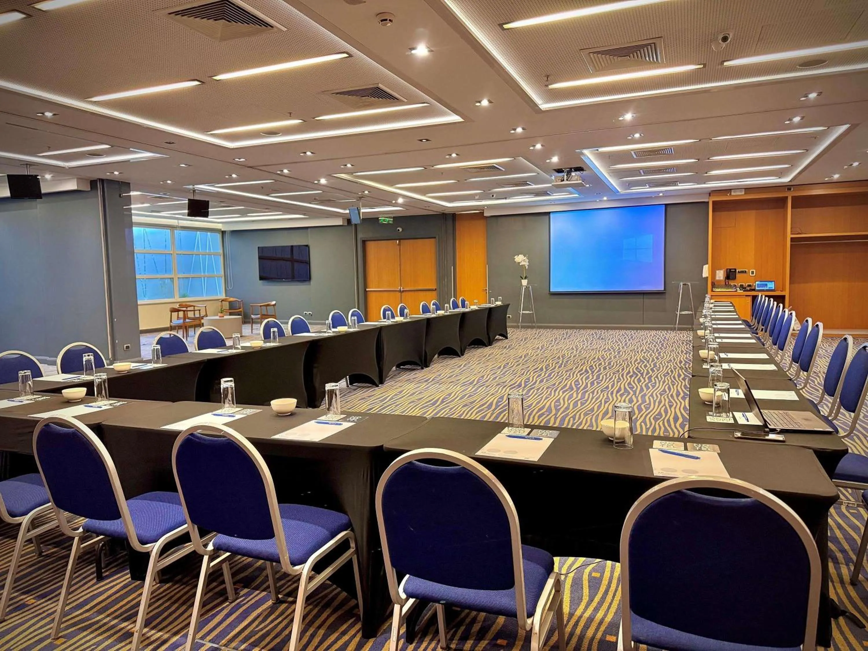 Meeting/conference room in Novotel Santiago Vitacura
