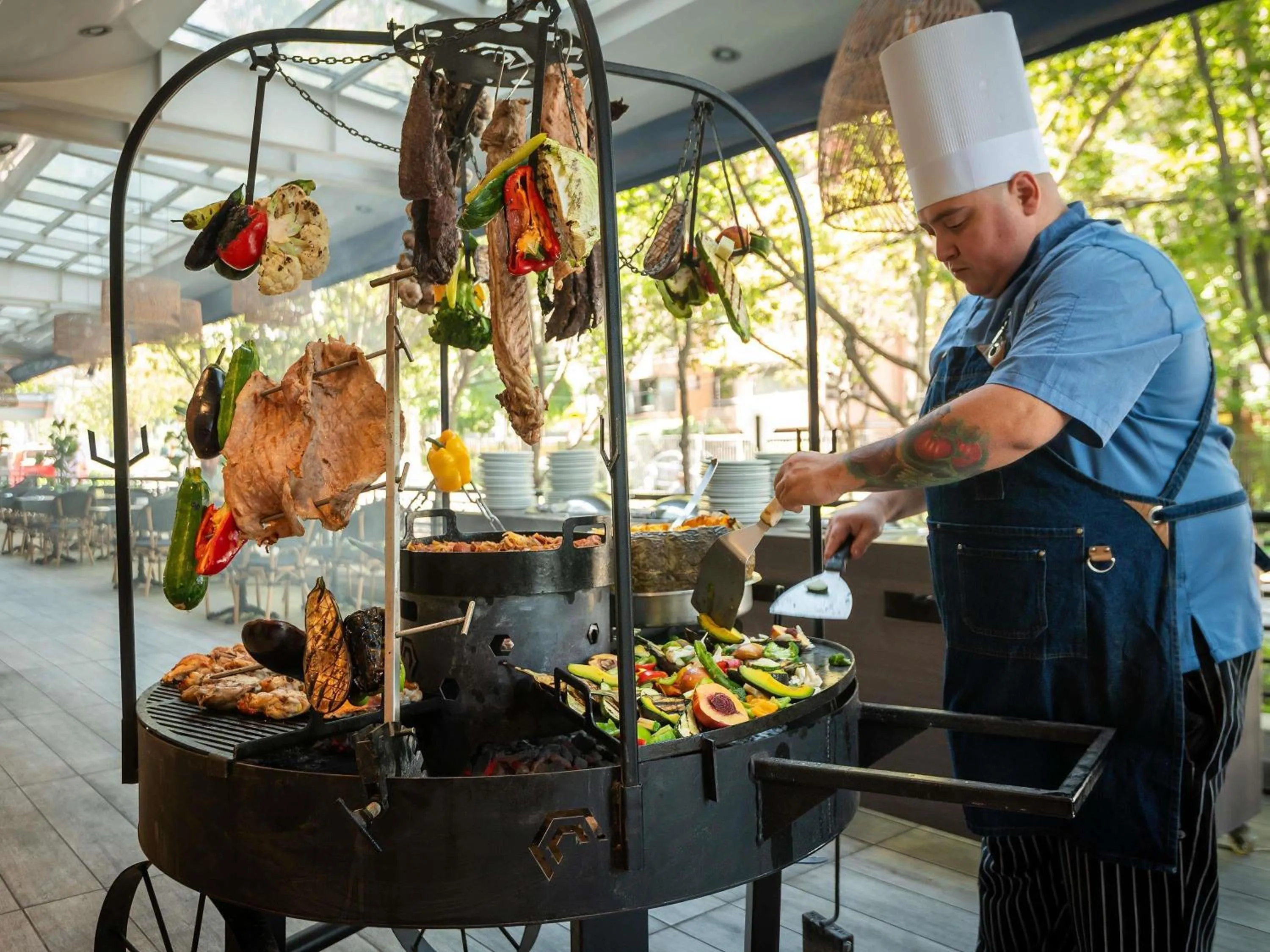 Restaurant/places to eat in Novotel Santiago Vitacura