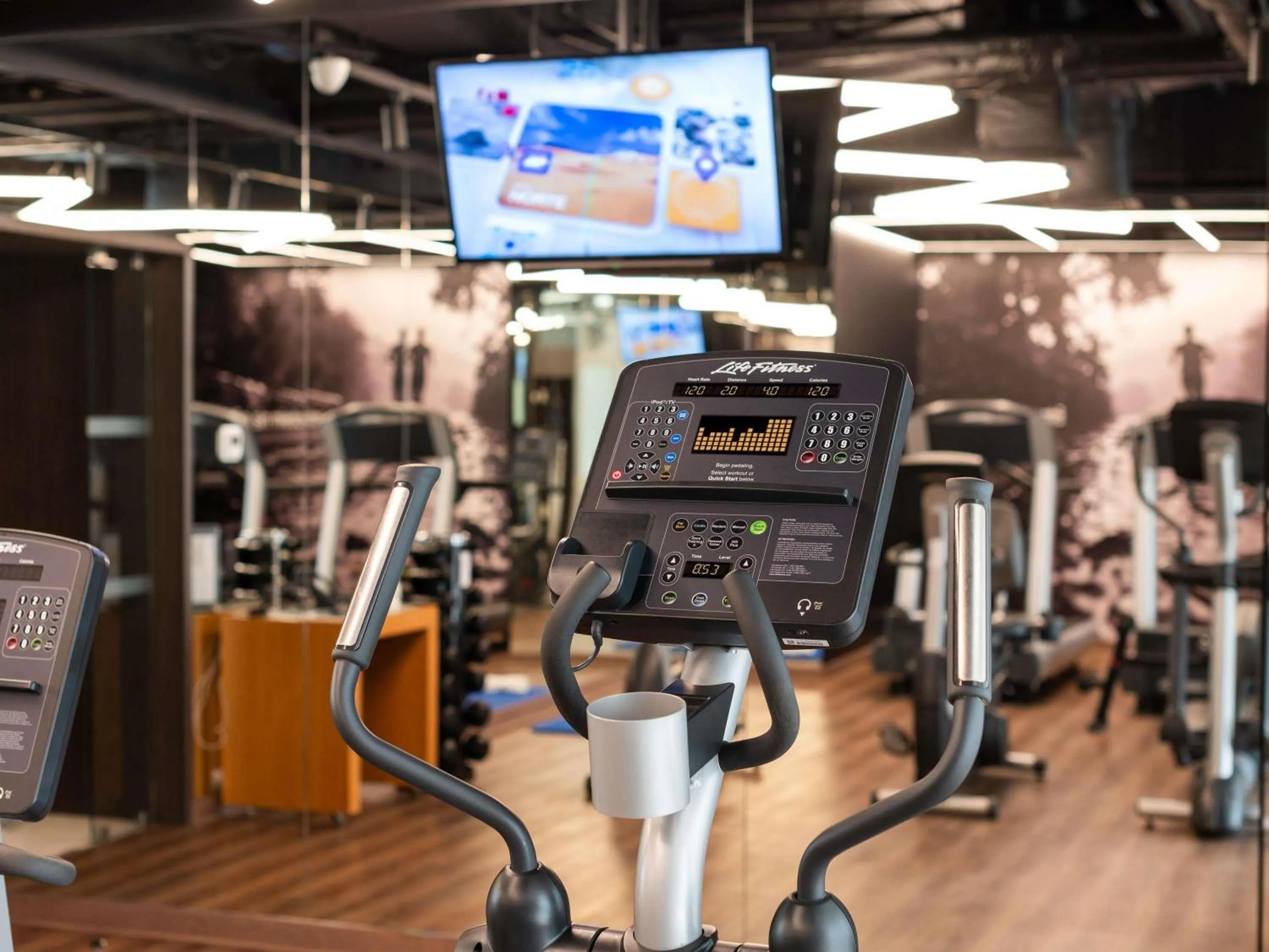 Fitness centre/facilities in Novotel Santiago Vitacura