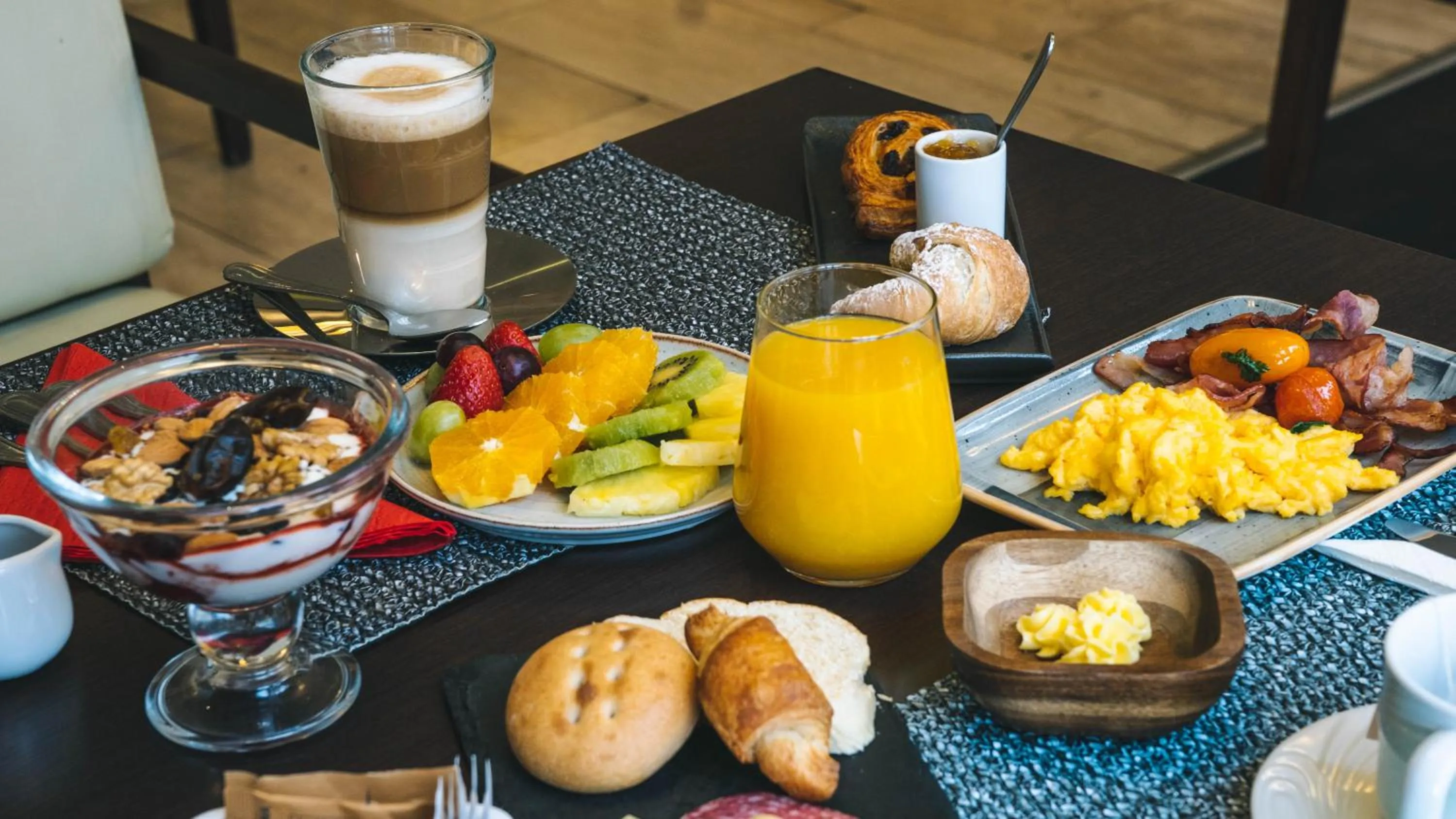 Food and drinks in Novotel Santiago Vitacura