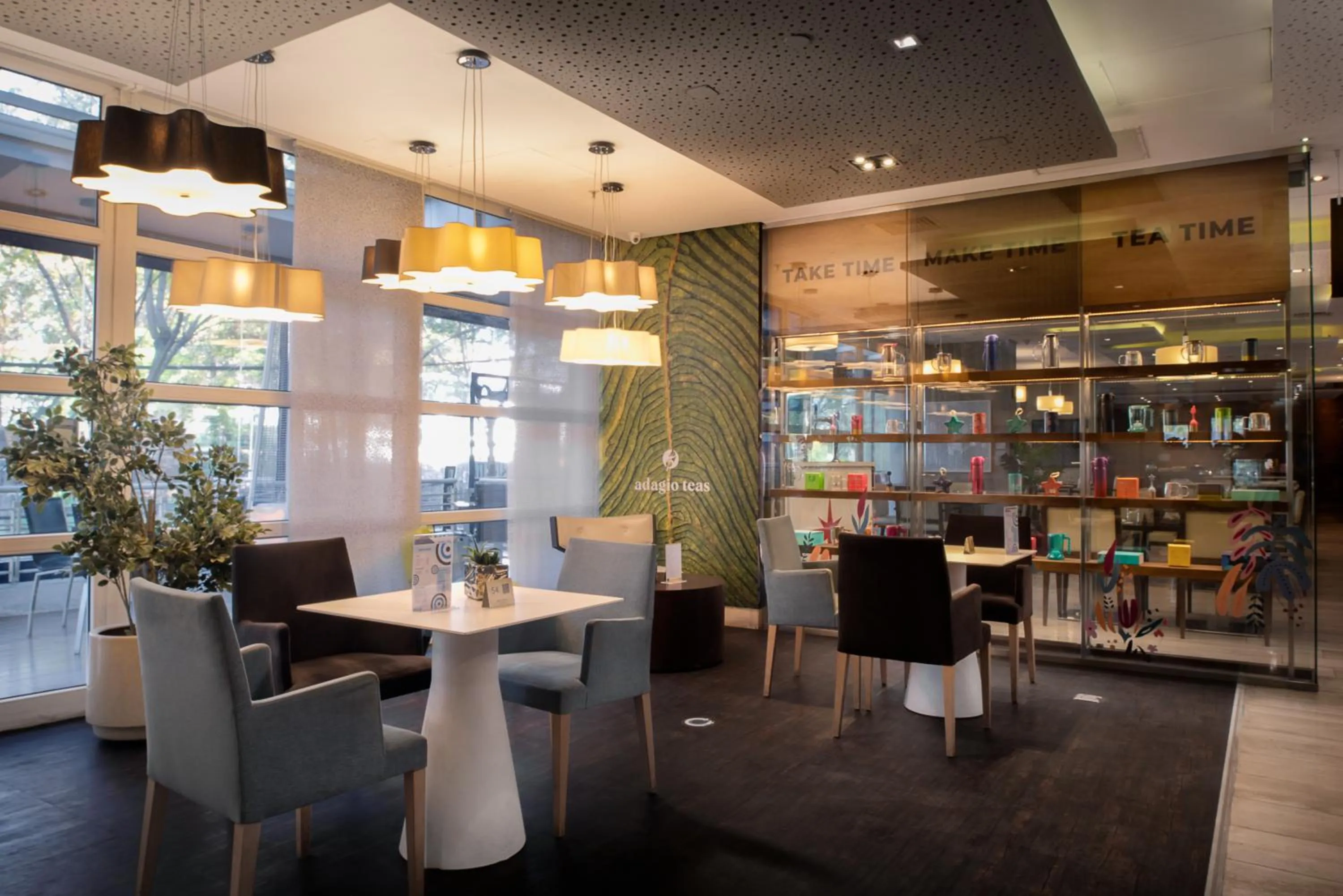 Seating area in Novotel Santiago Vitacura