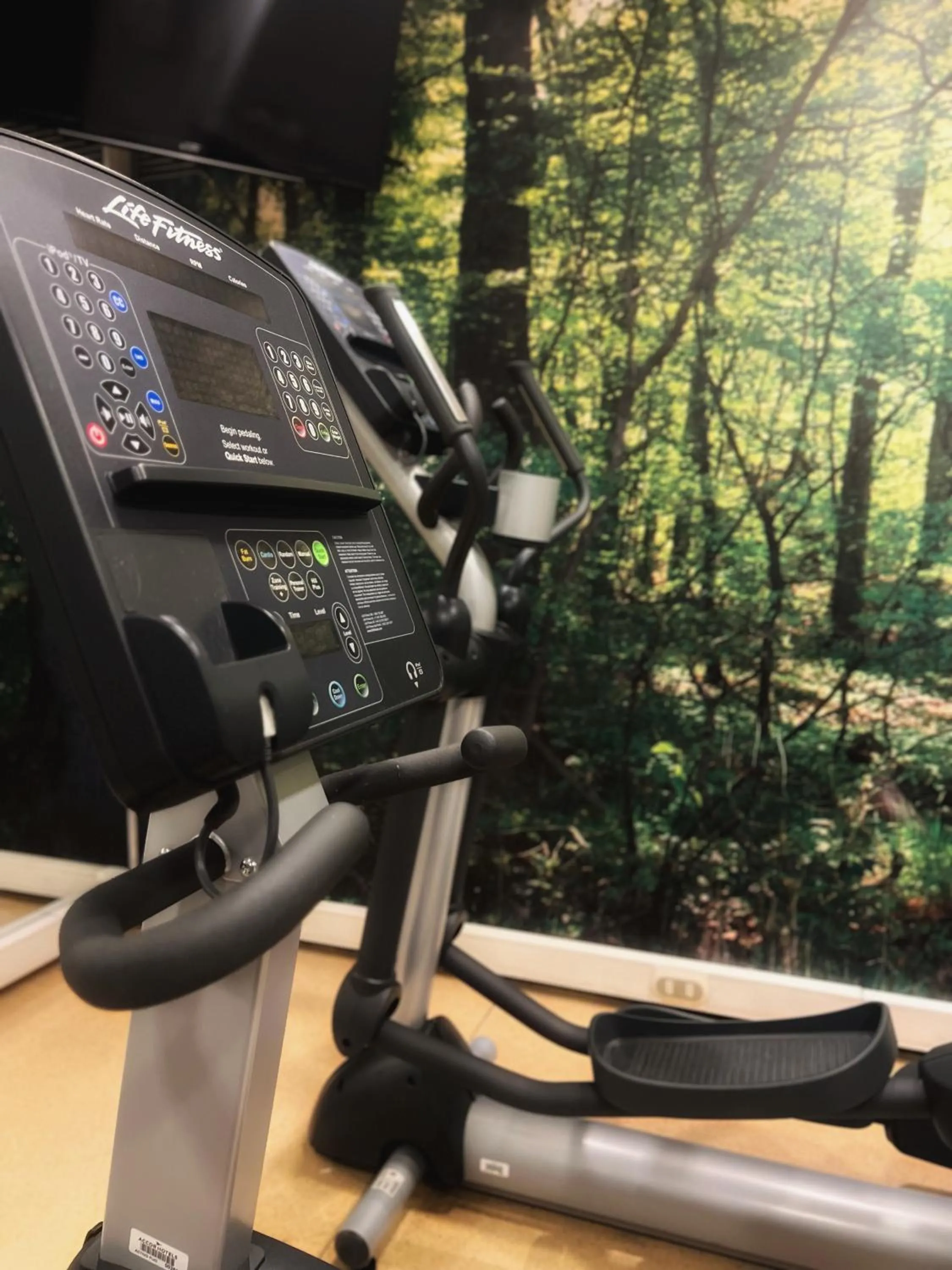 Fitness centre/facilities in Novotel Santiago Vitacura