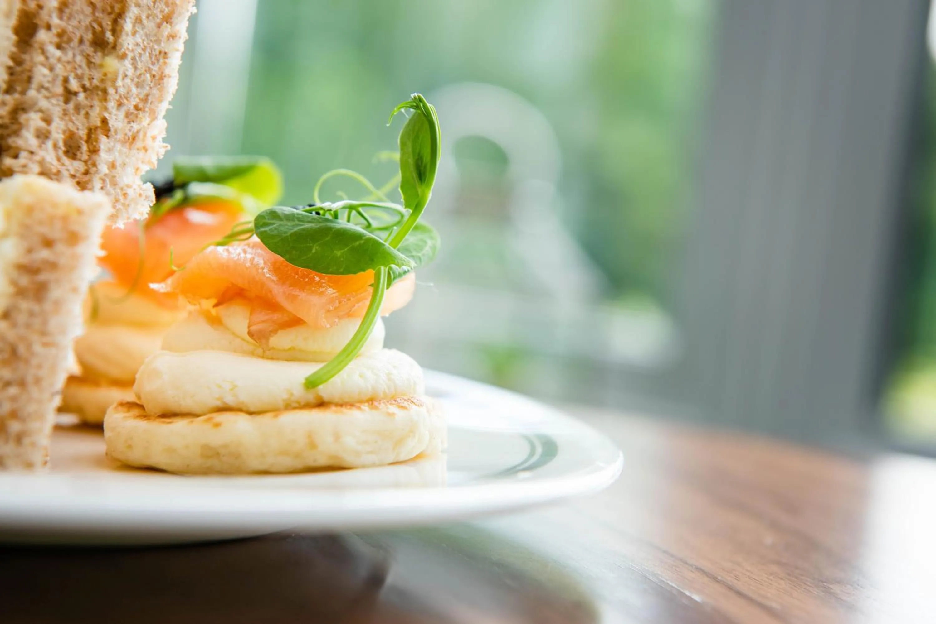 Food and drinks in Southcrest Manor Hotel, Best Western Signature Collection