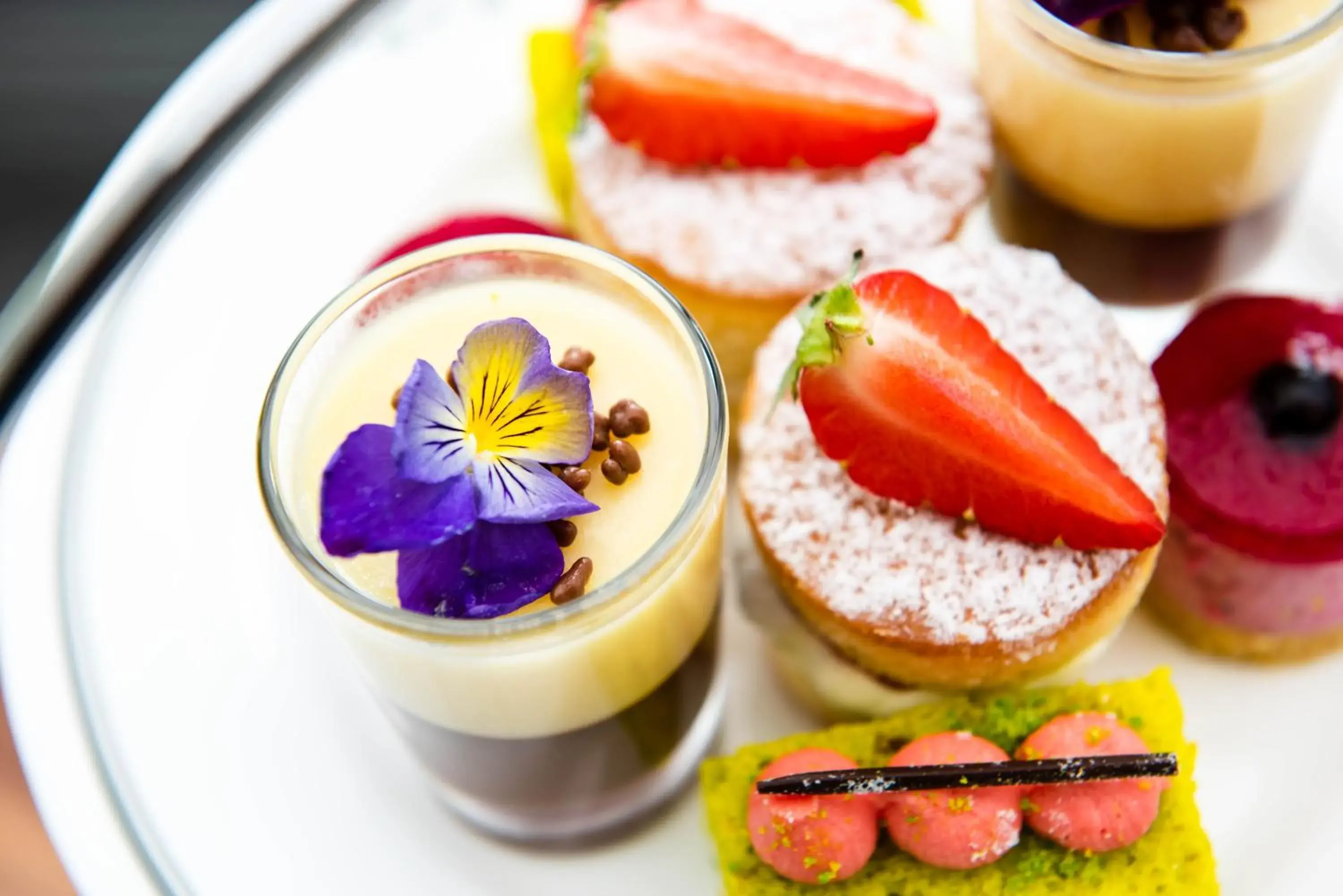 Food and drinks in Southcrest Manor Hotel, Best Western Signature Collection Food and drinks in Southcrest Manor Hotel, Best Western Signature Collection