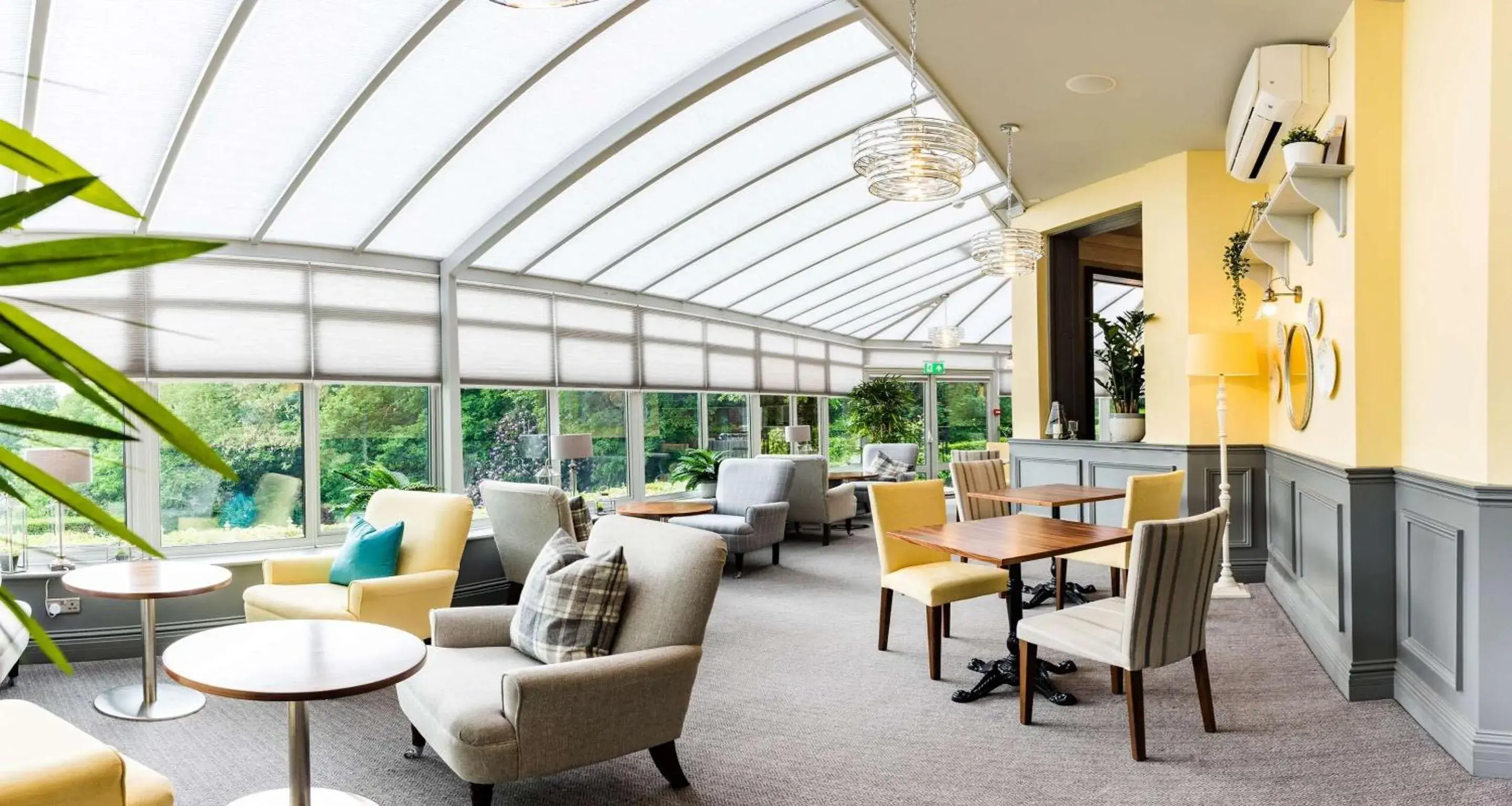 Restaurant/places to eat in Southcrest Manor Hotel, Best Western Signature Collection Restaurant/places to eat in Southcrest Manor Hotel, Best Western Signature Collection