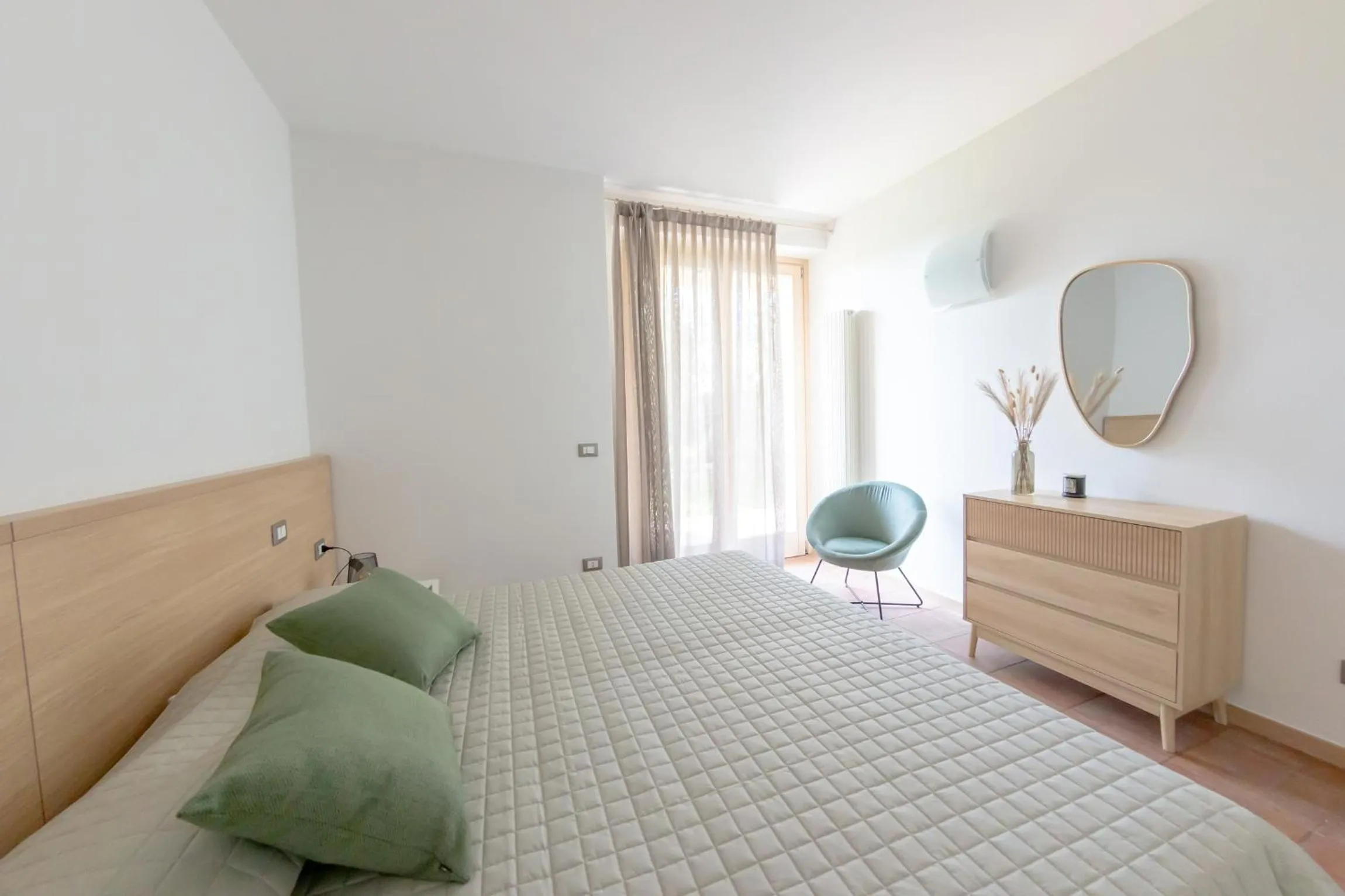 Bed in Vistaverde Harmony Apartments