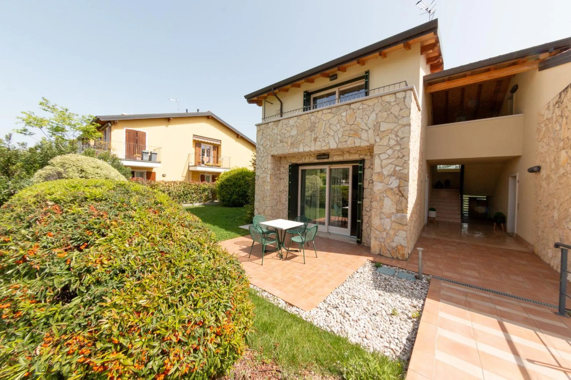 Property building in Vistaverde Harmony Apartments