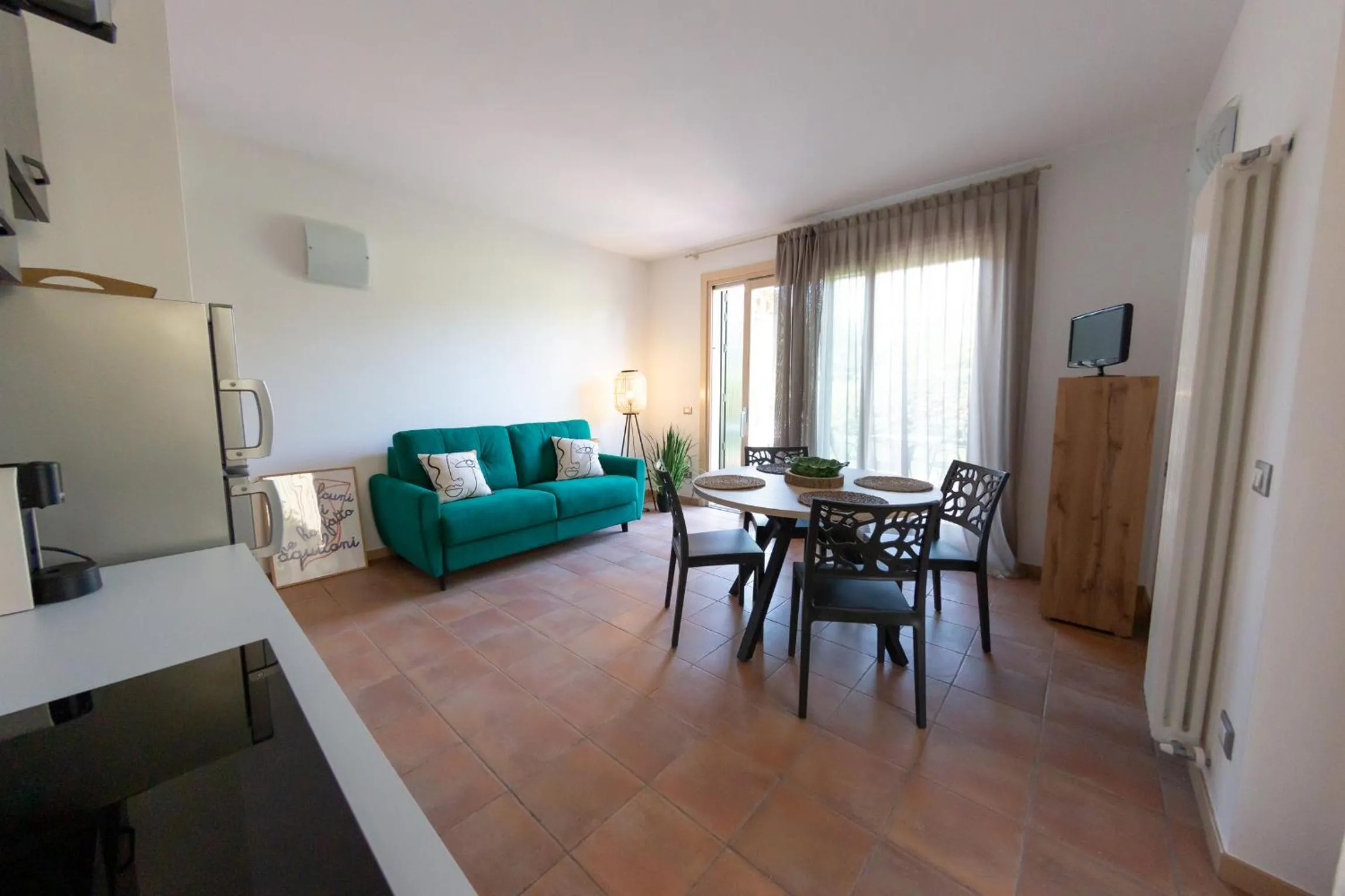 Kitchen or kitchenette in Vistaverde Harmony Apartments