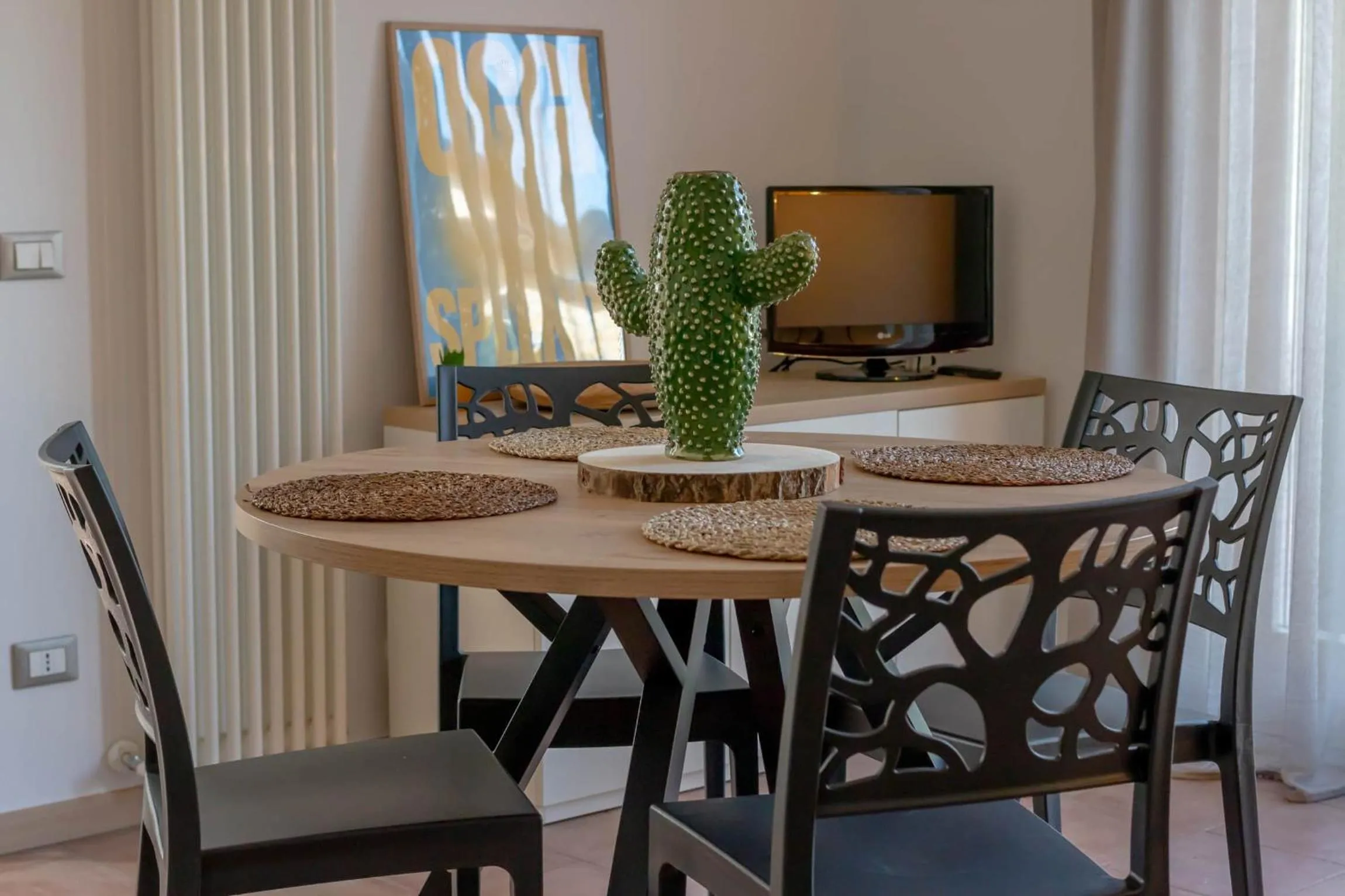 TV and multimedia in Vistaverde Harmony Apartments