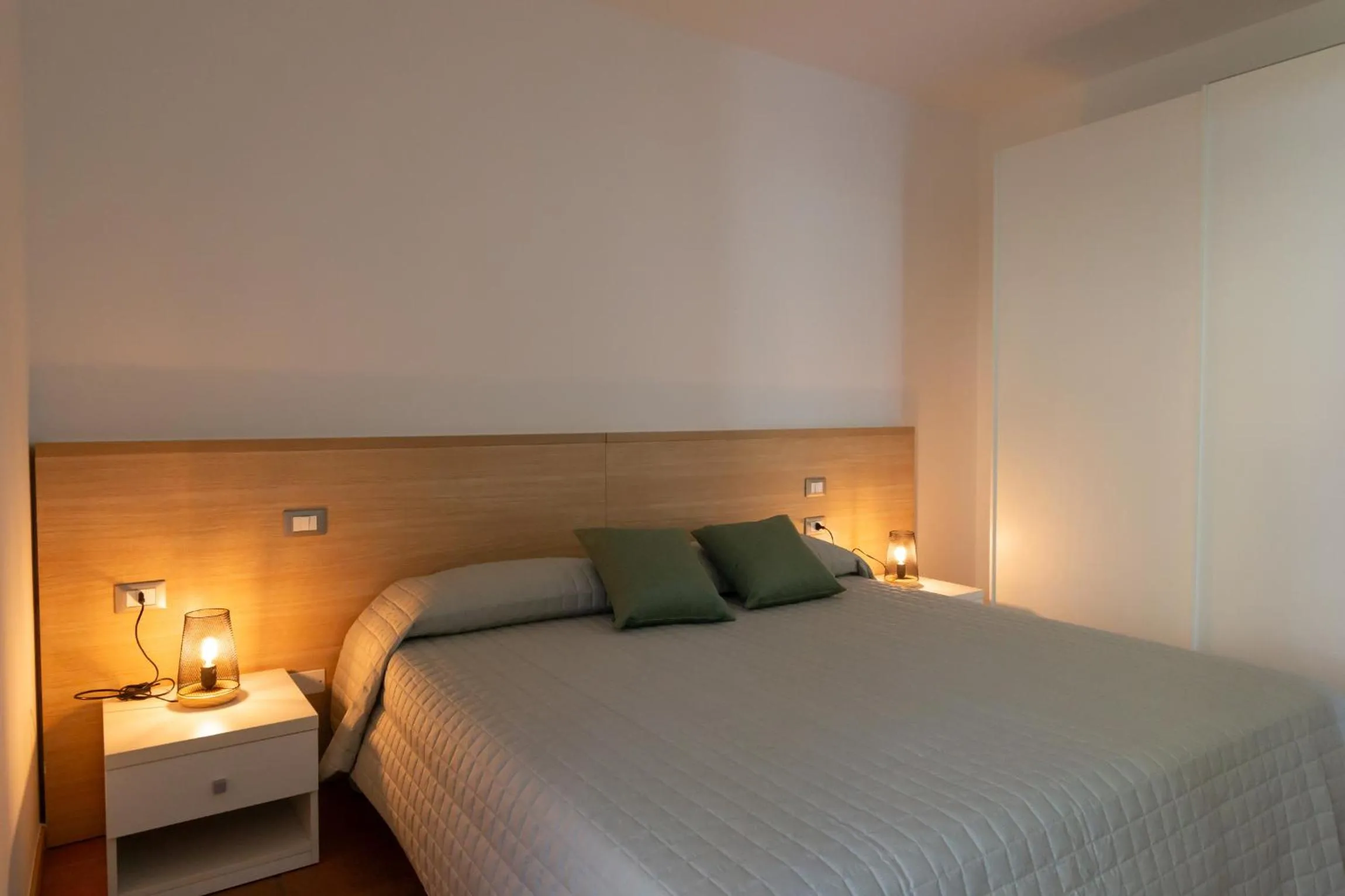 Bed in Vistaverde Harmony Apartments