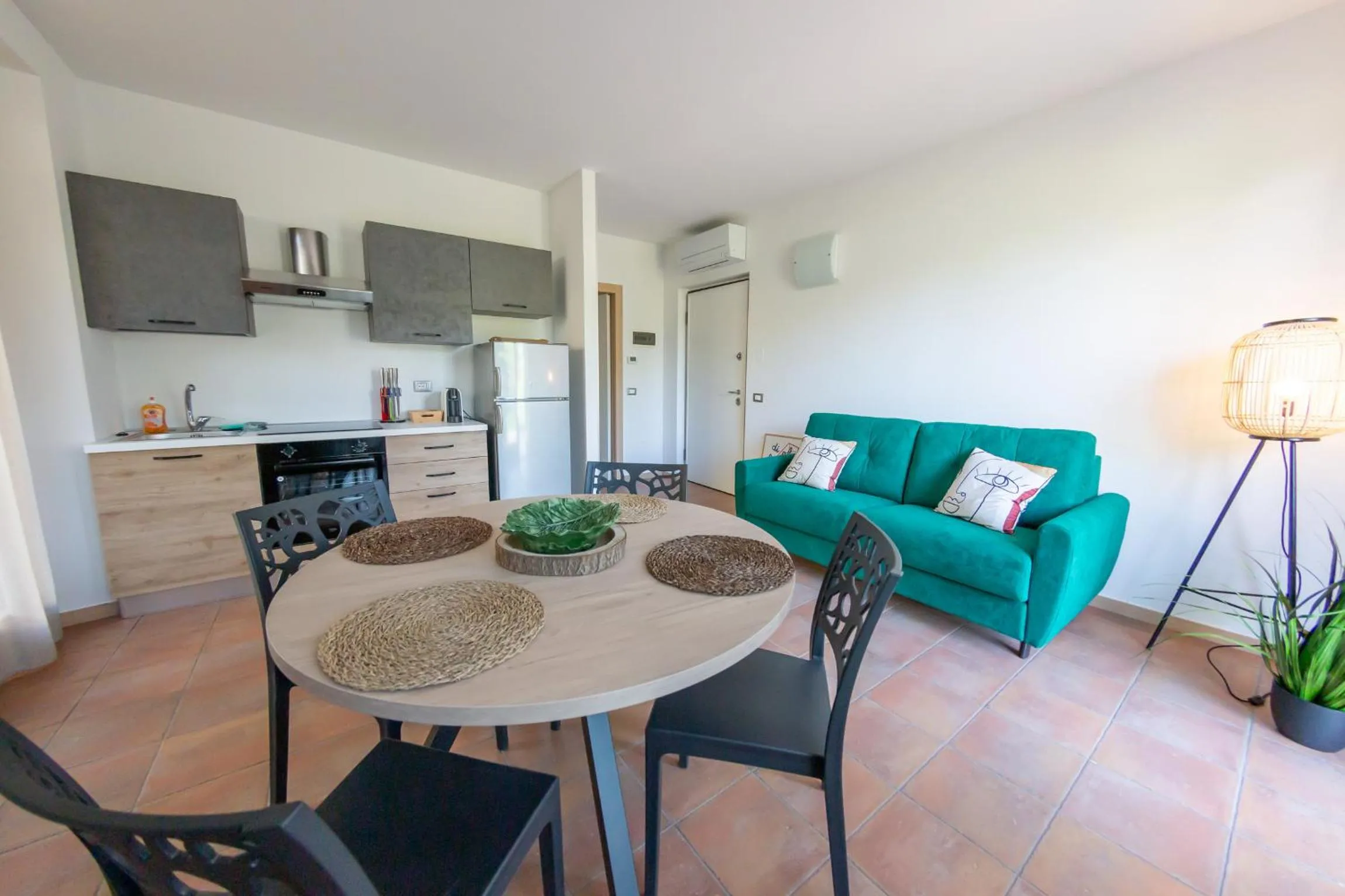 Living room in Vistaverde Harmony Apartments