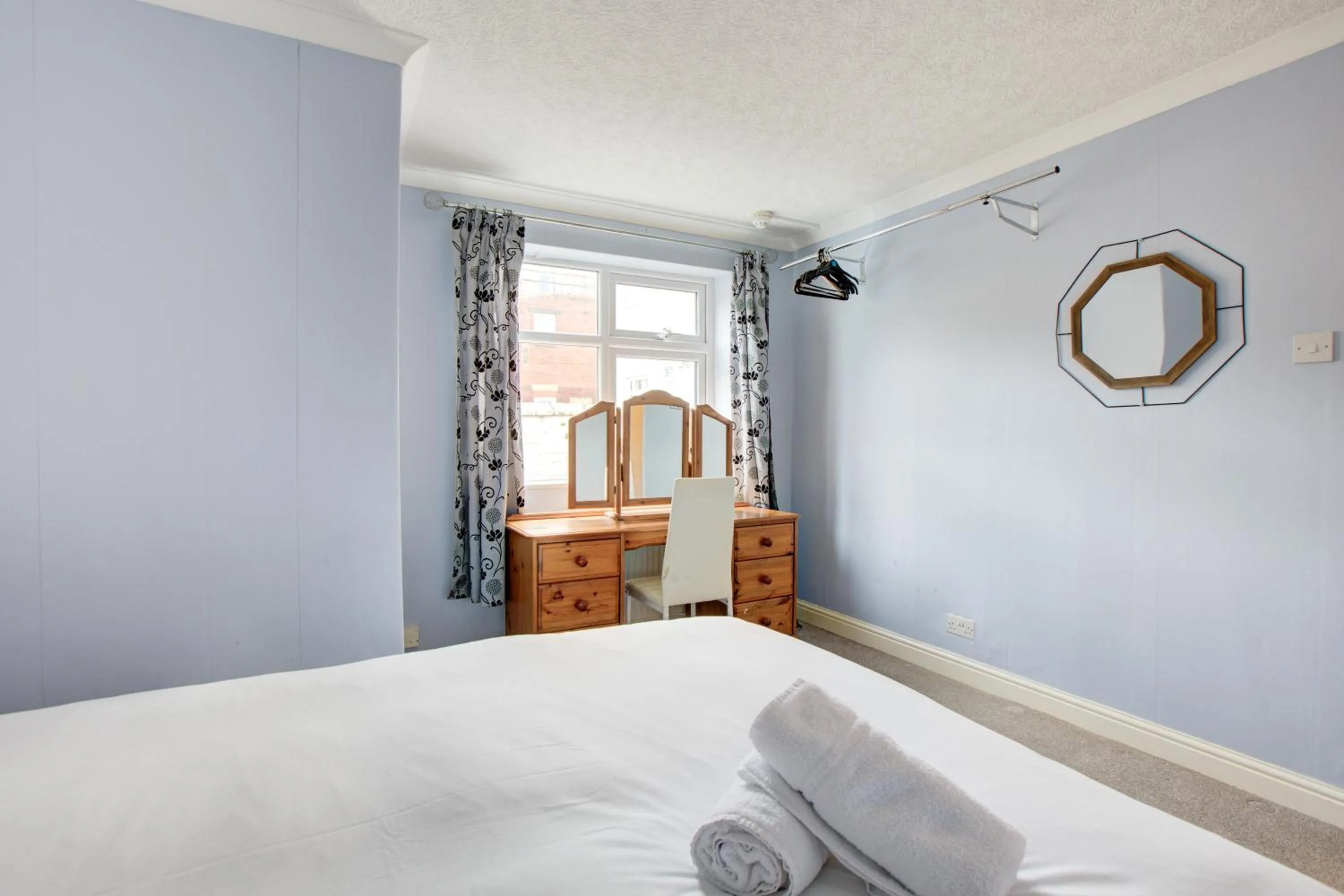 Property building, Bed in The Sandringham Court Hotel & Apartment Welcoming Large and Small Groups for 15 years