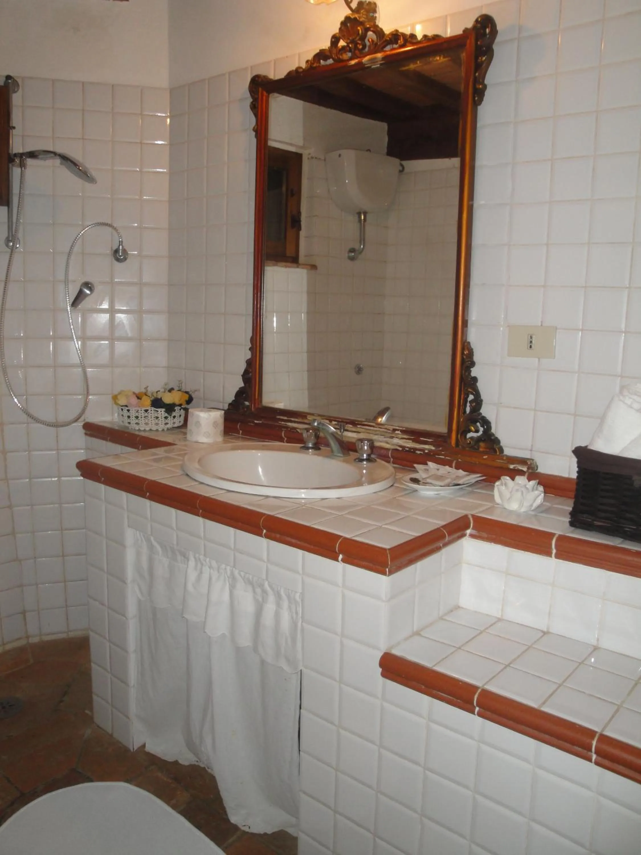 Bathroom in Il Moreto - Casale Toscano per gruppi vicino Bolgheri e mare
