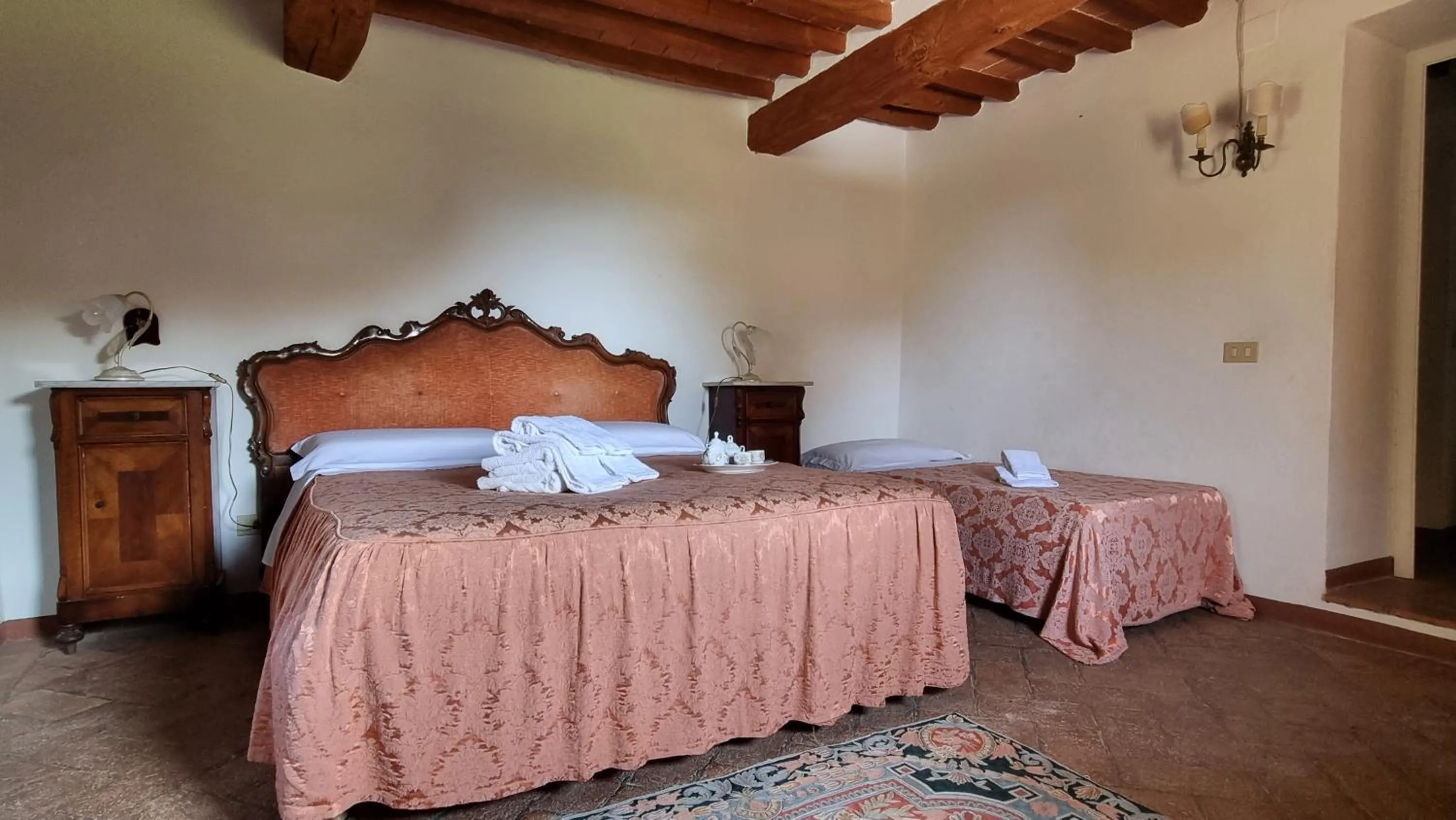 Bedroom, Bed in Il Moreto - Casale Toscano per gruppi vicino Bolgheri e mare