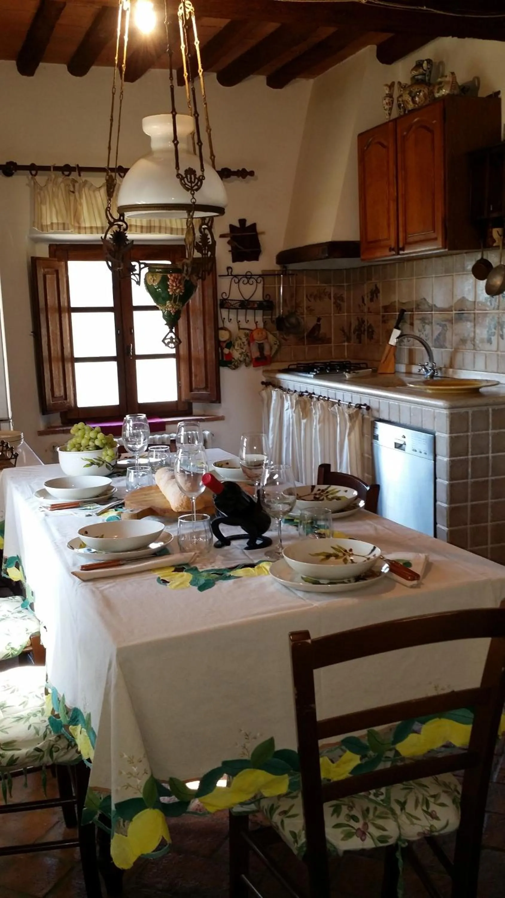 Kitchen or kitchenette in Il Moreto - Casale Toscano per gruppi vicino Bolgheri e mare