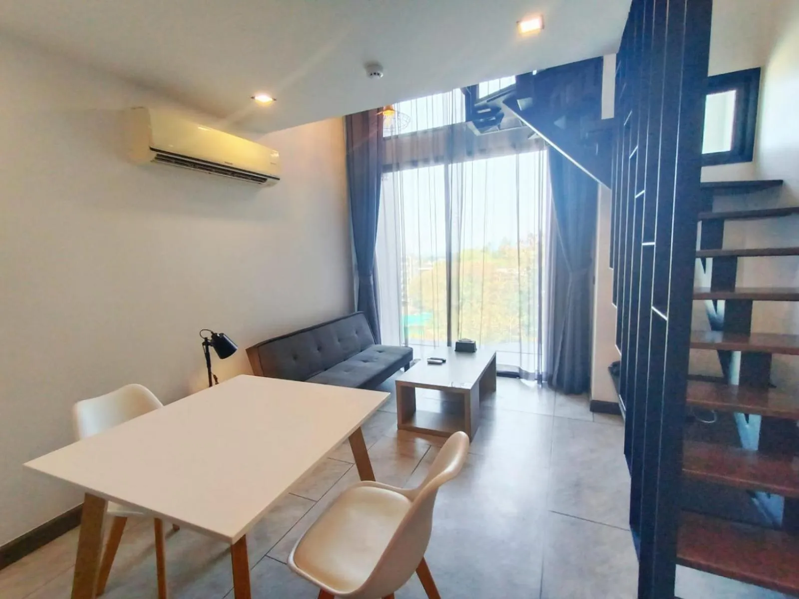 Utopia Naiharn - Modern Naiharn Beach Apartment