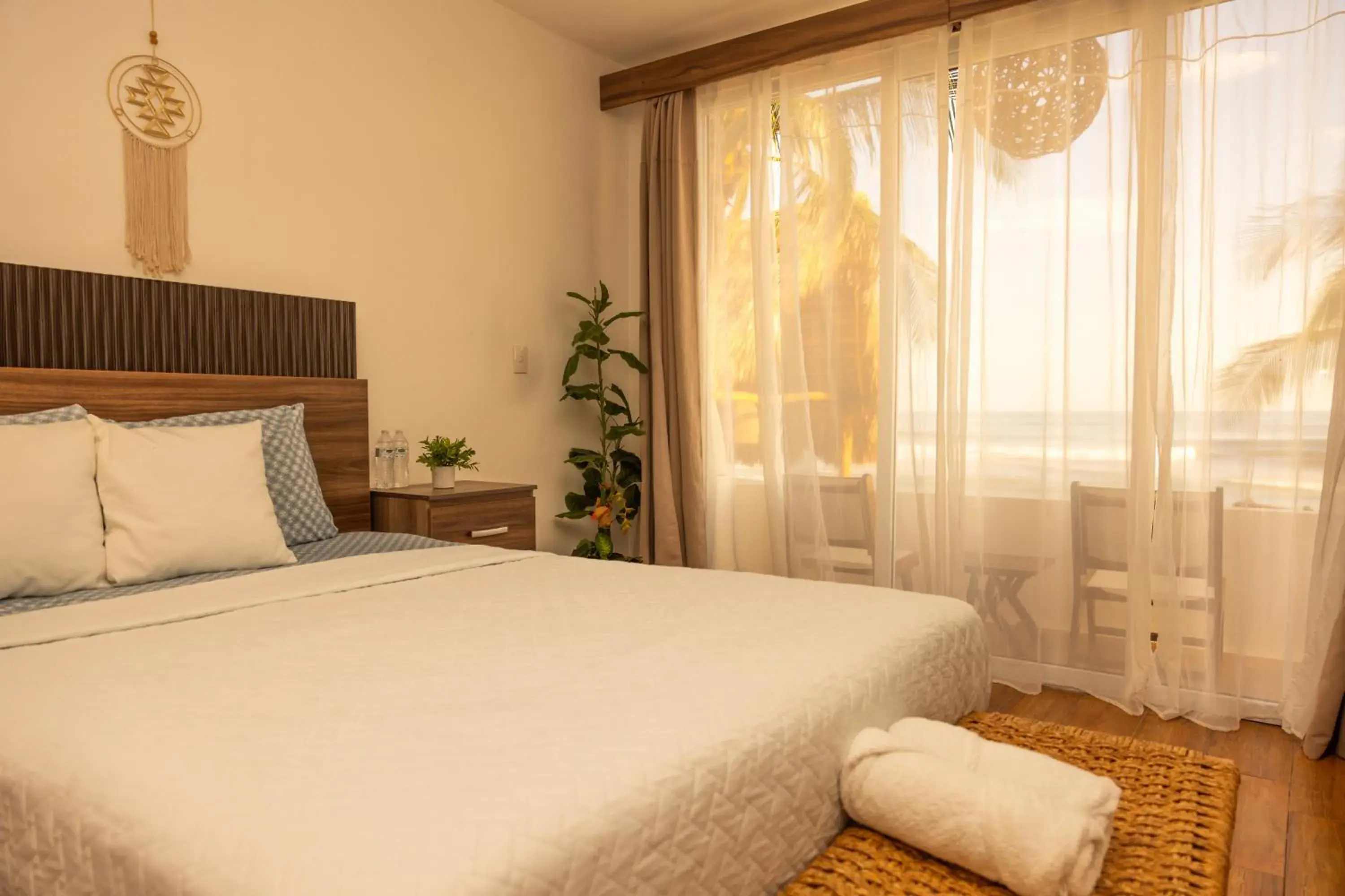 Double Room with Balcony and Sea View in The rooftop Beach & club Double Room with Balcony and Sea View in The rooftop Beach & club