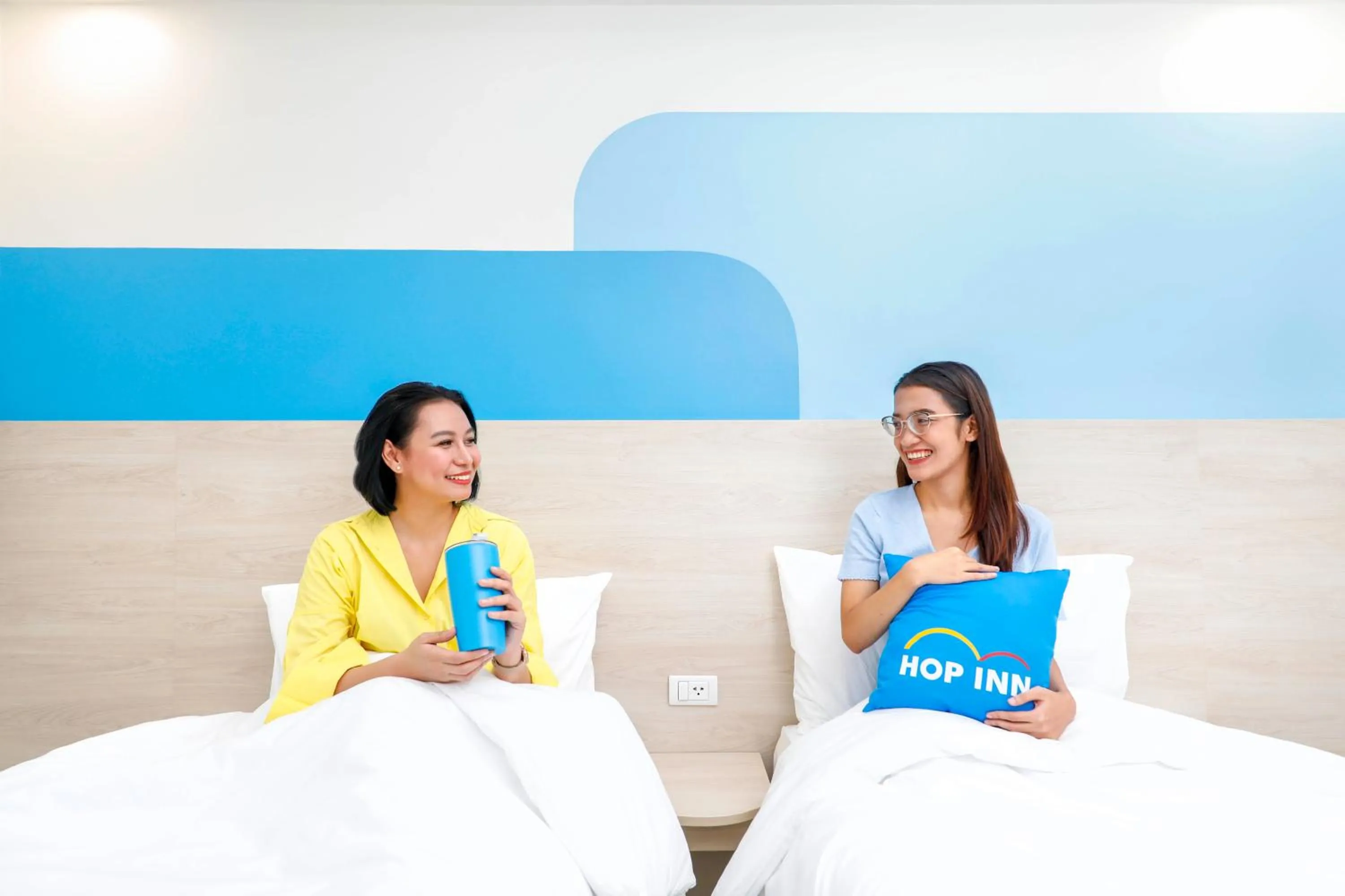 Guests, Bed in Hop Inn Hotel Iloilo