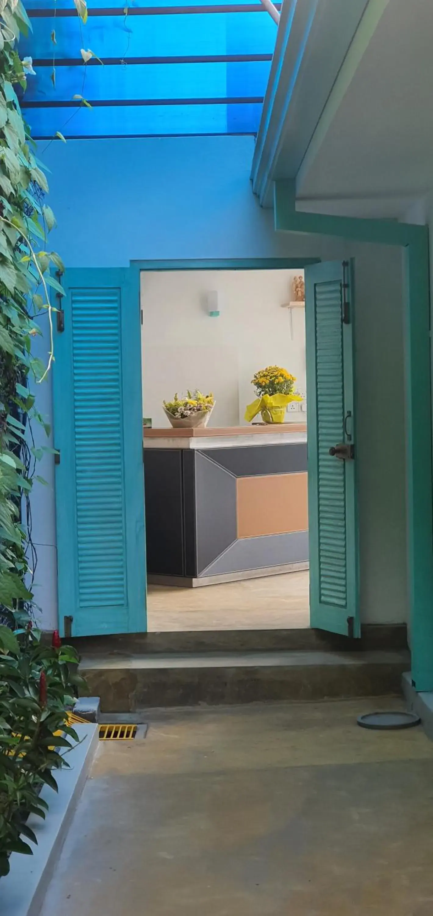 Property building in Hello Airport Hotel, Katunayaka Property building in Hello Airport Hotel, Katunayaka