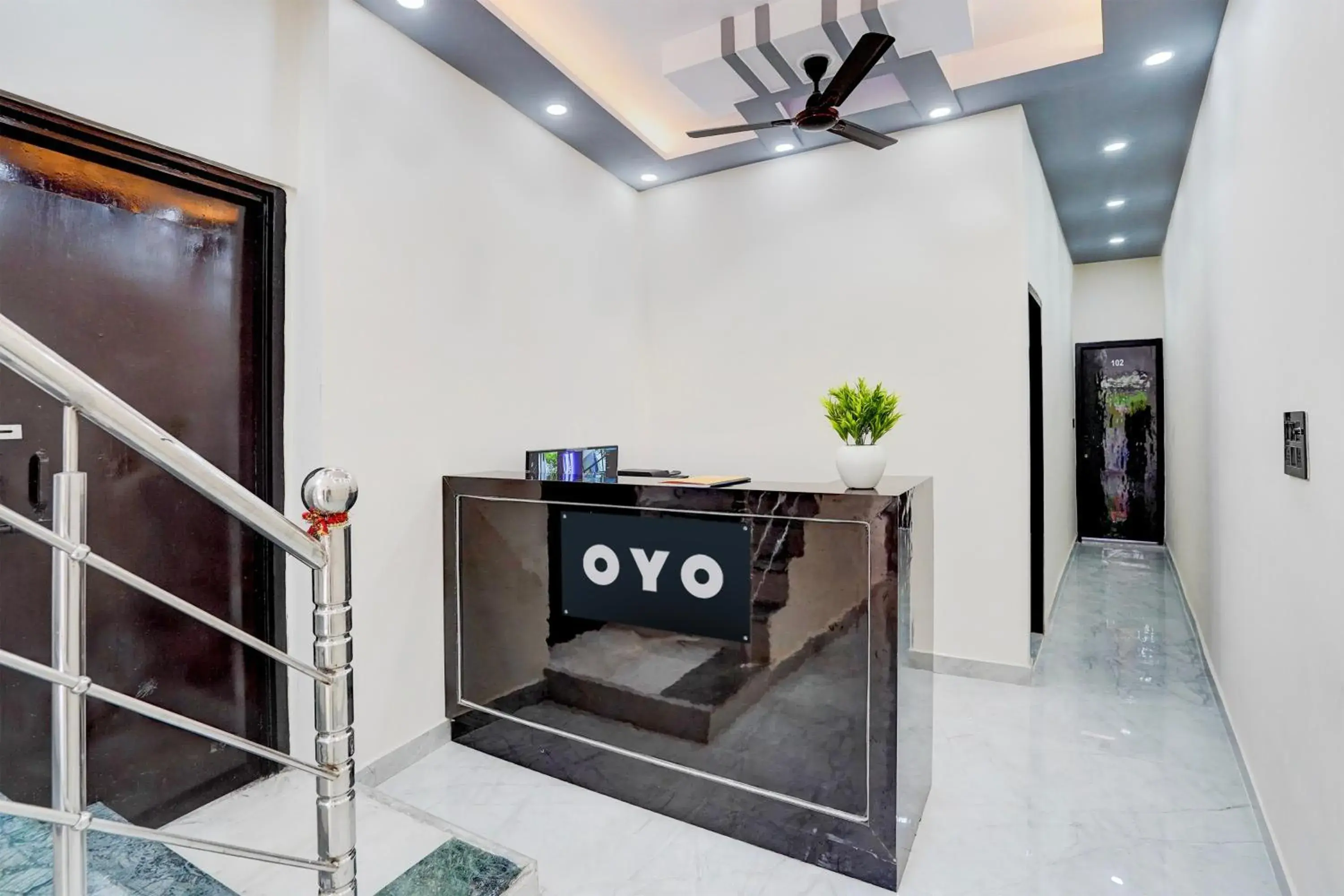 Lobby or reception in Hotel O Karan Residency Lobby or reception in Hotel O Karan Residency