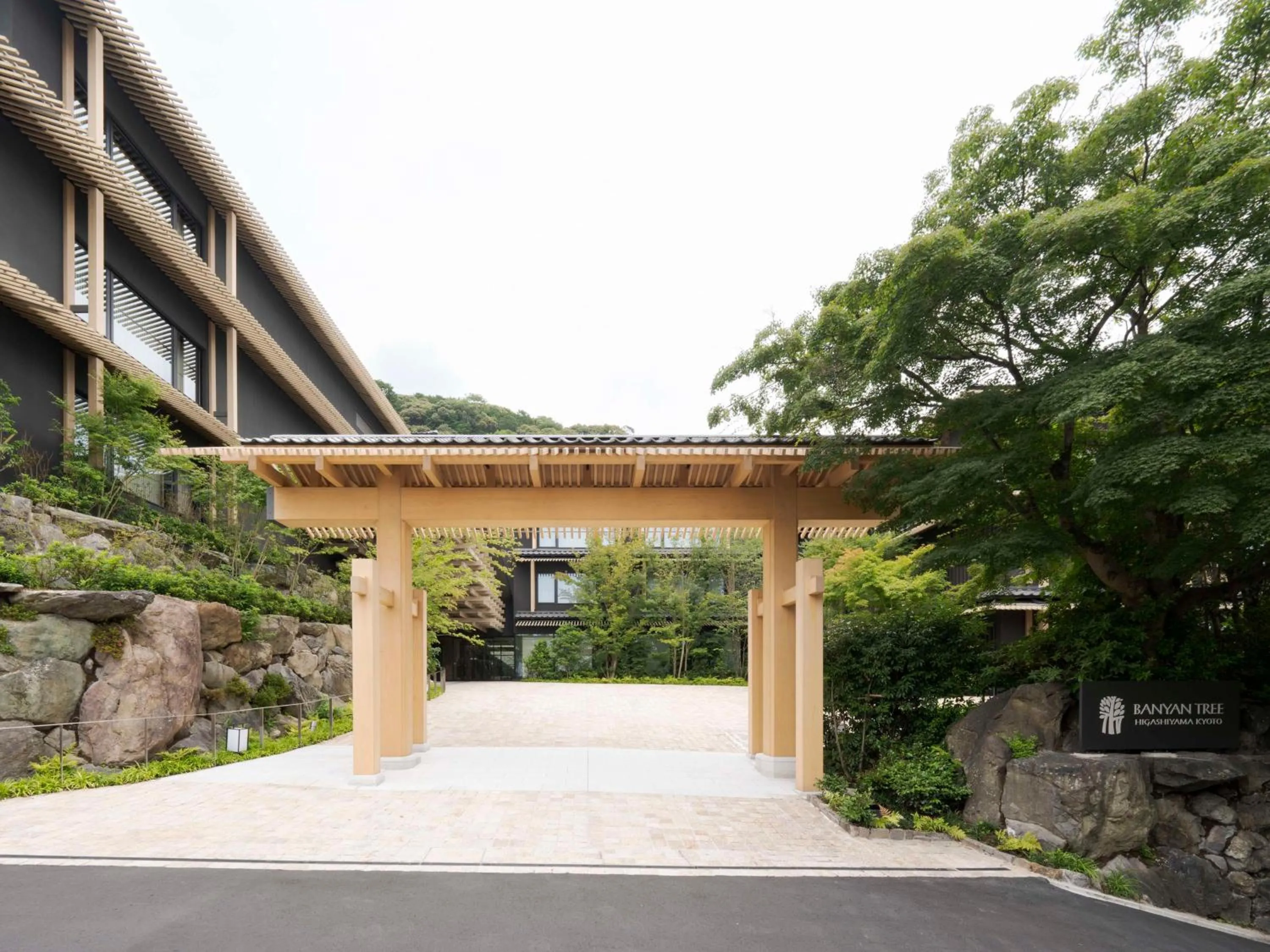 Property building in Banyan Tree Higashiyama Kyoto
