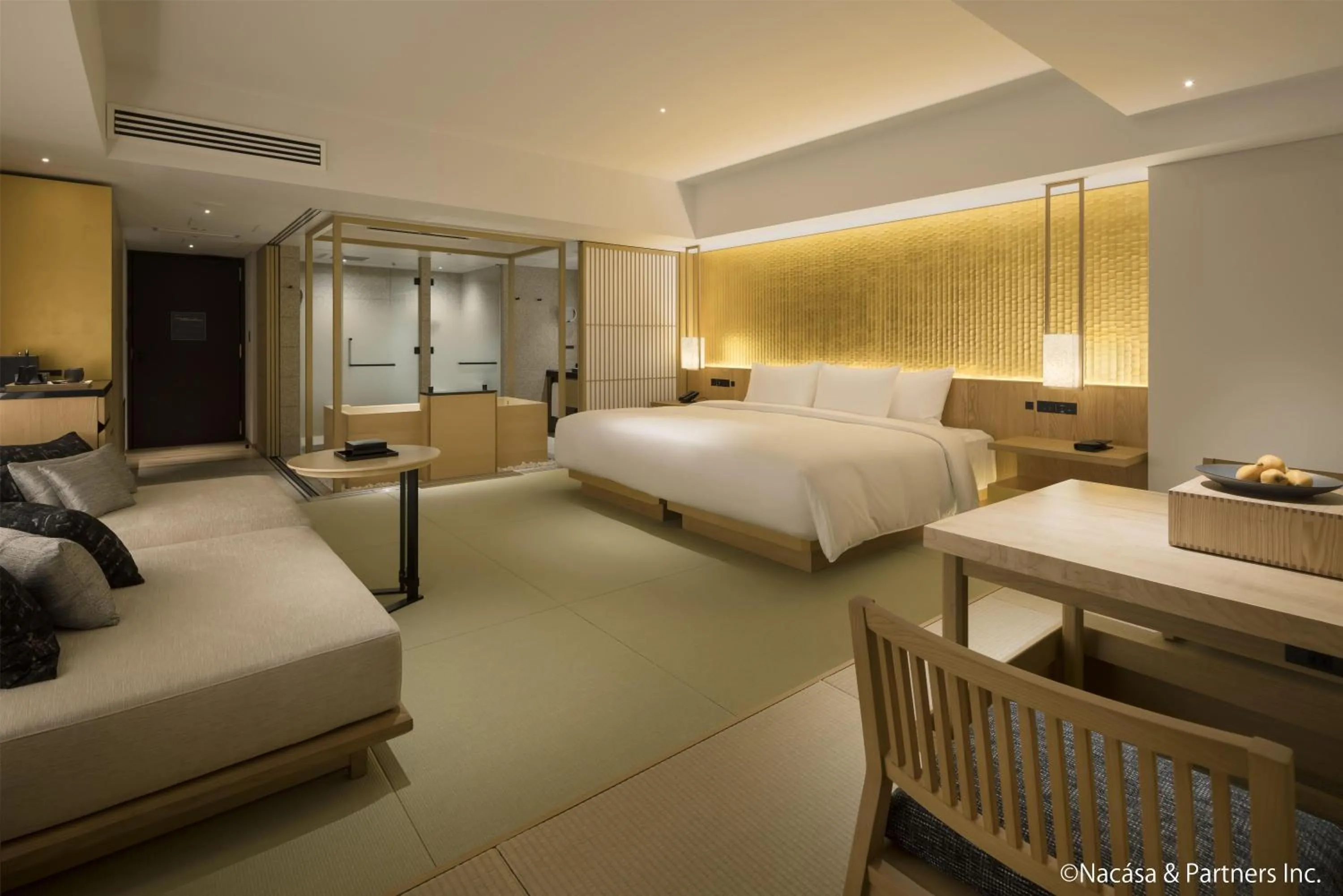 Property building, Bed in Banyan Tree Higashiyama Kyoto