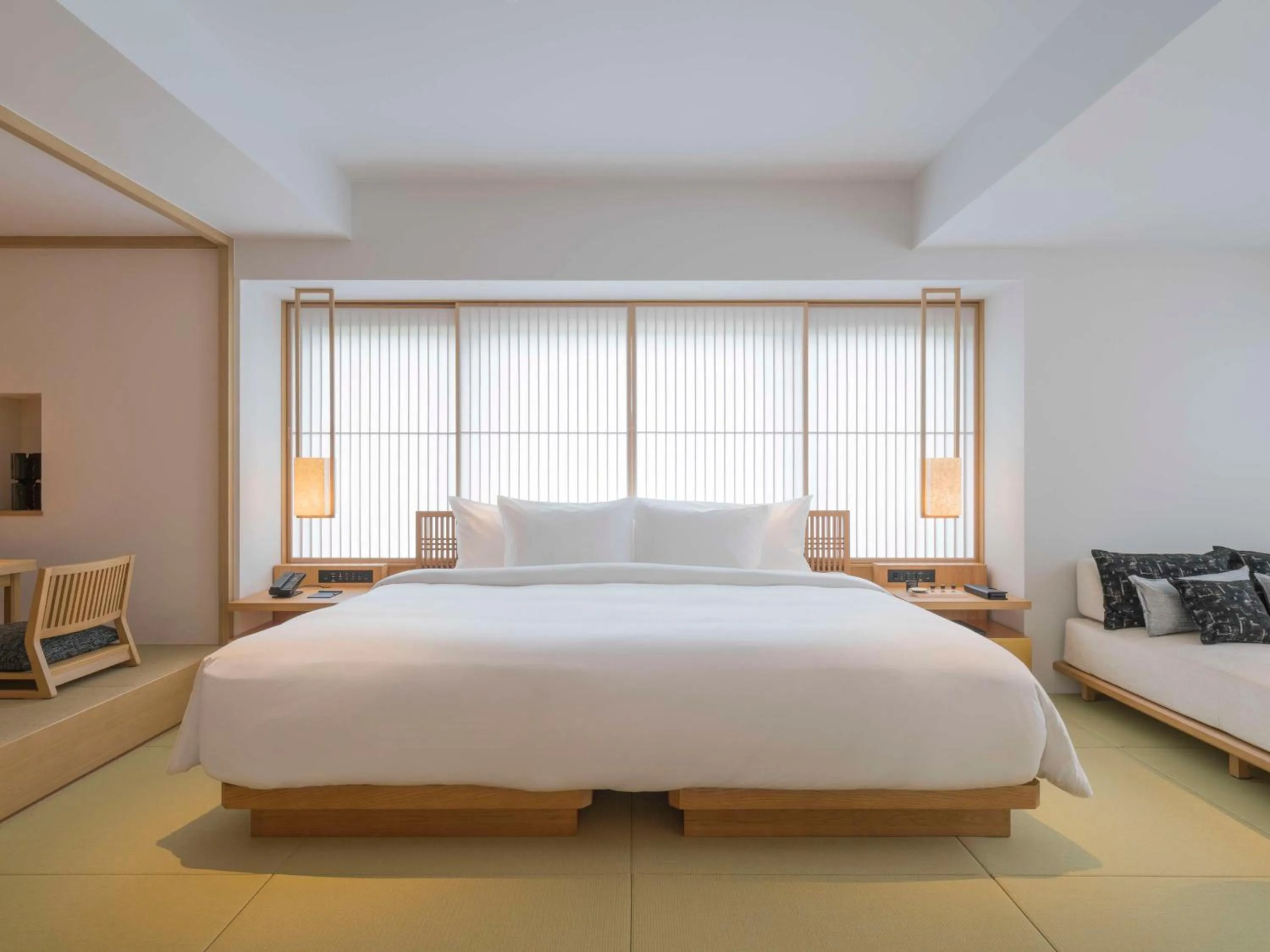 Bedroom, Bed in Banyan Tree Higashiyama Kyoto