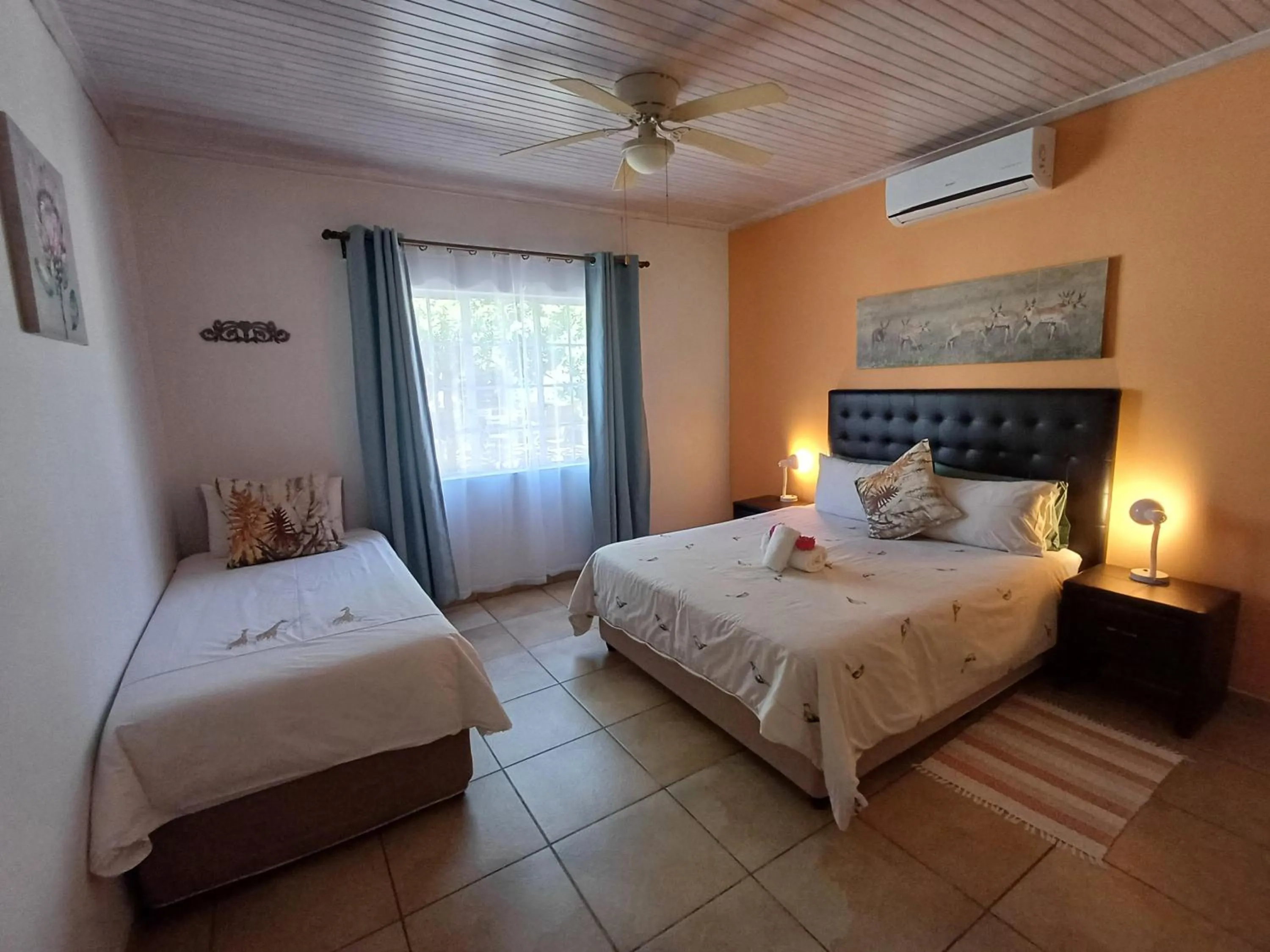 Bedroom, Bed in Capbon Guesthouse